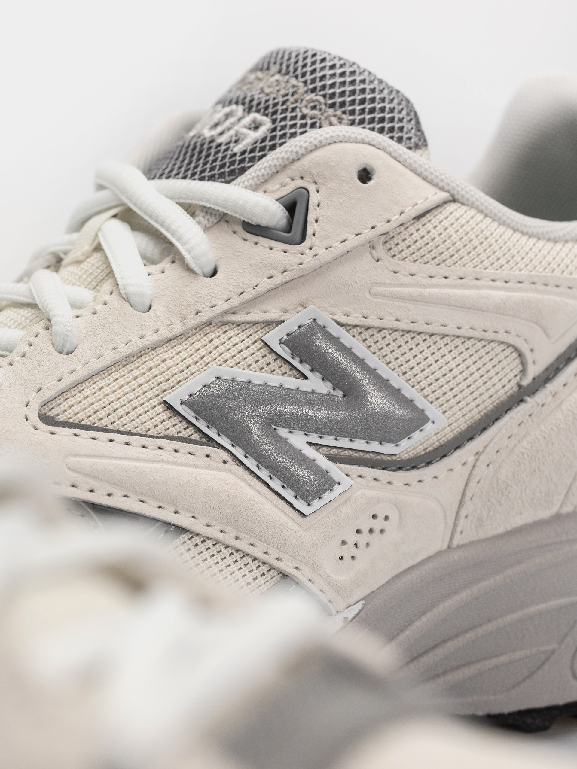 Pantofi New Balance 880R (sea salt/slate grey)