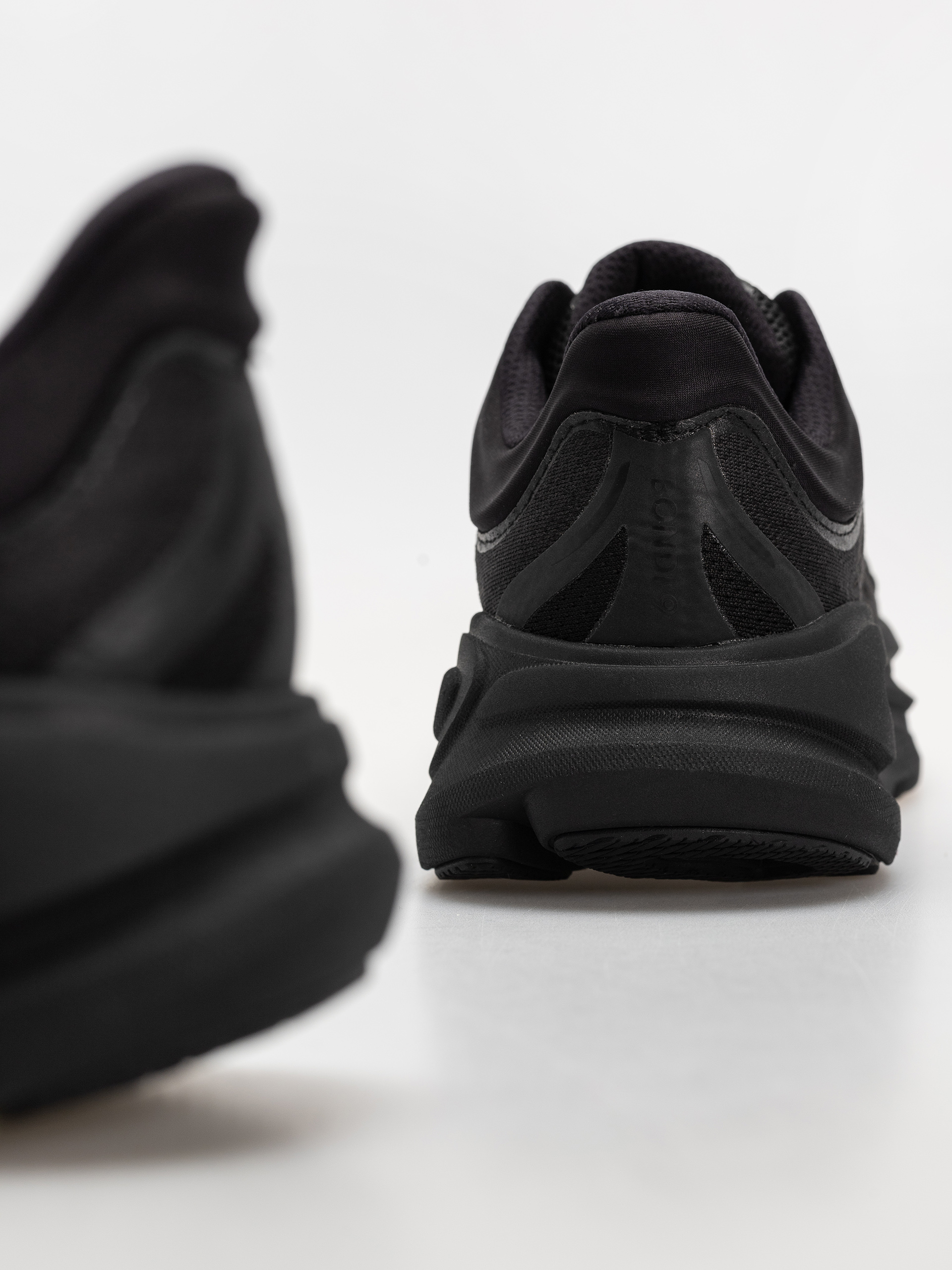 Pantofi Hoka Bondi 9 (black/black)