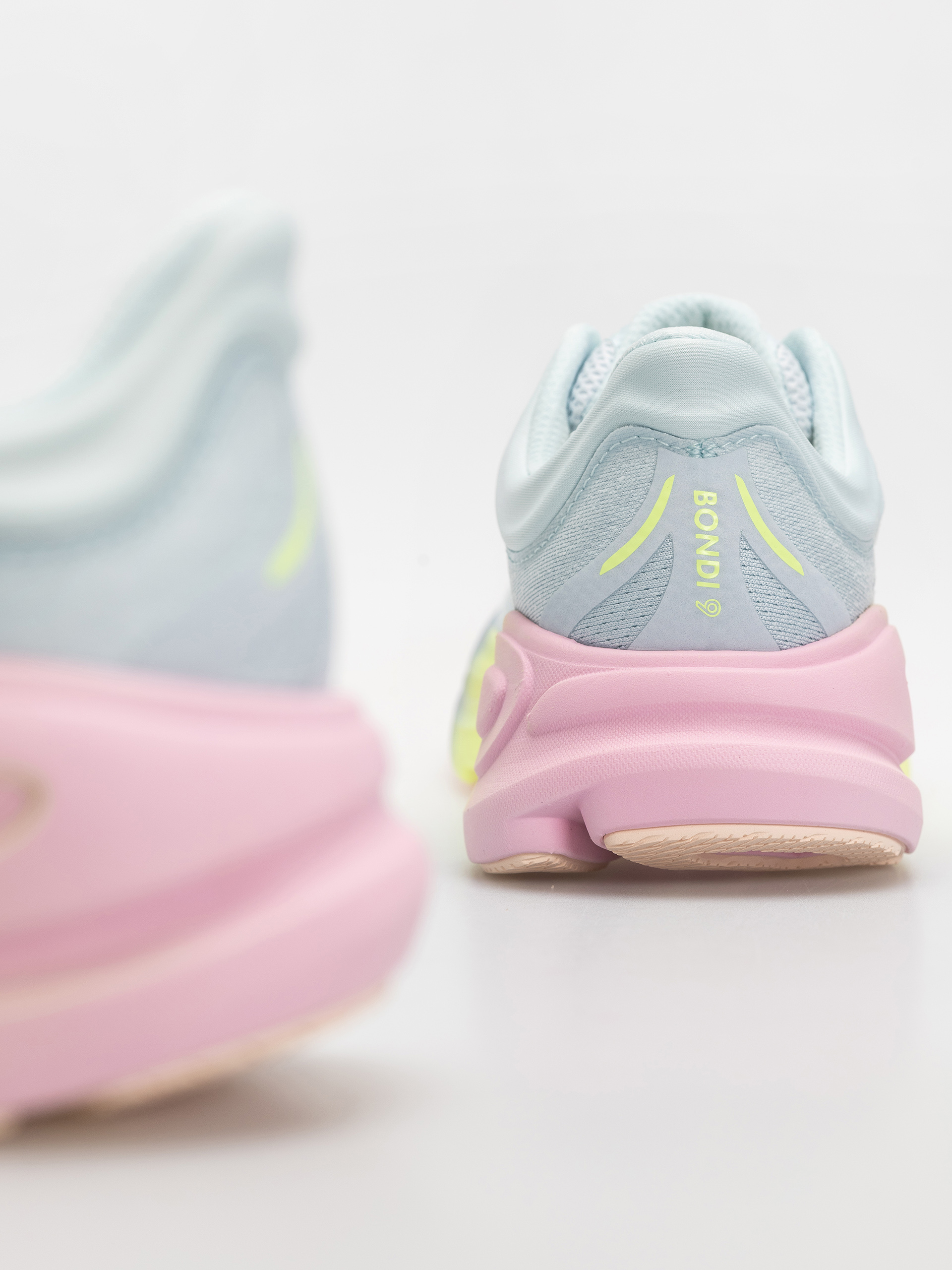 Pantofi Hoka Bondi 9 Wmn (glimmering blue/overcast)