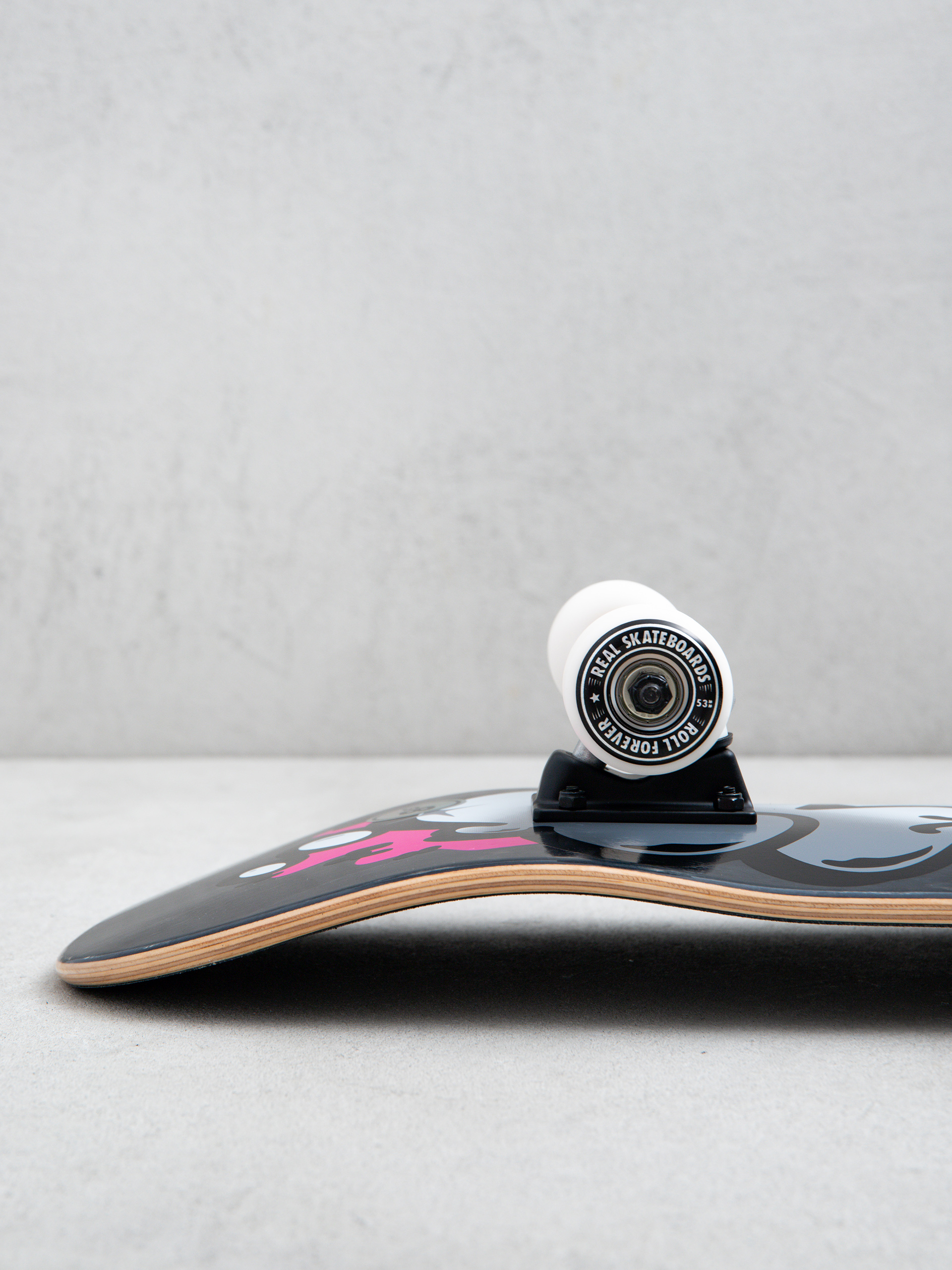 Skateboard Real Bubble Letter Foil (black)