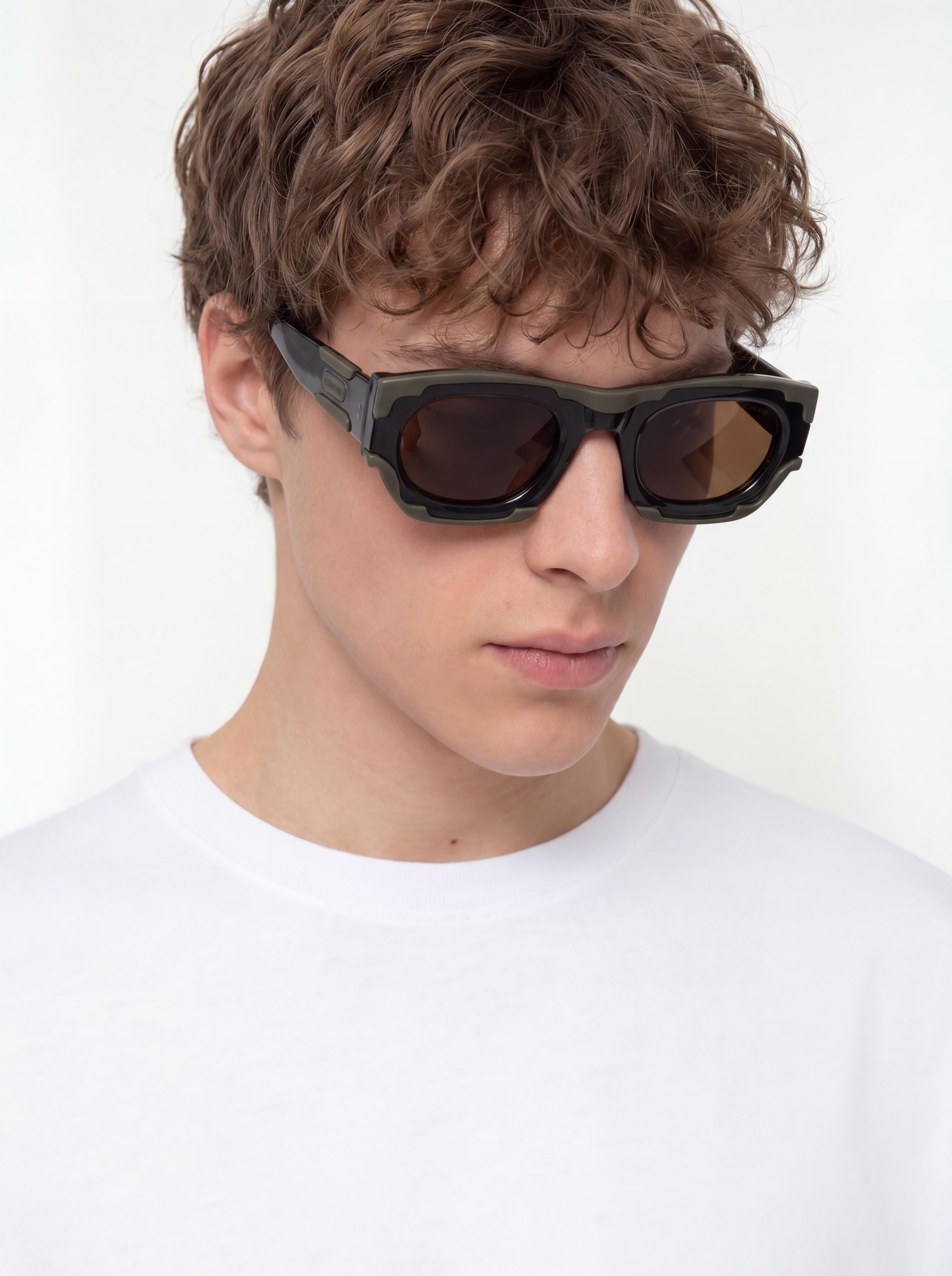 Ochelari de soare Komono Alpha Solar (dust)