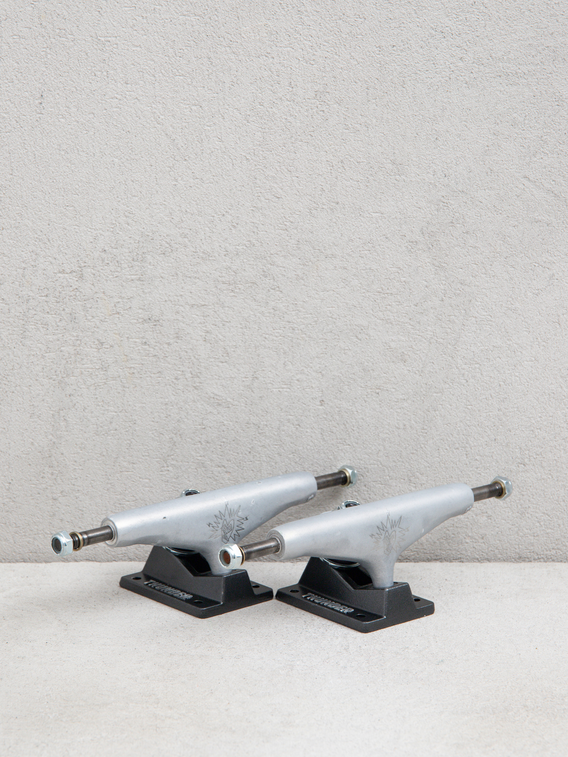 Axe Thunder Rowan Zapt Pro Editions (raw)