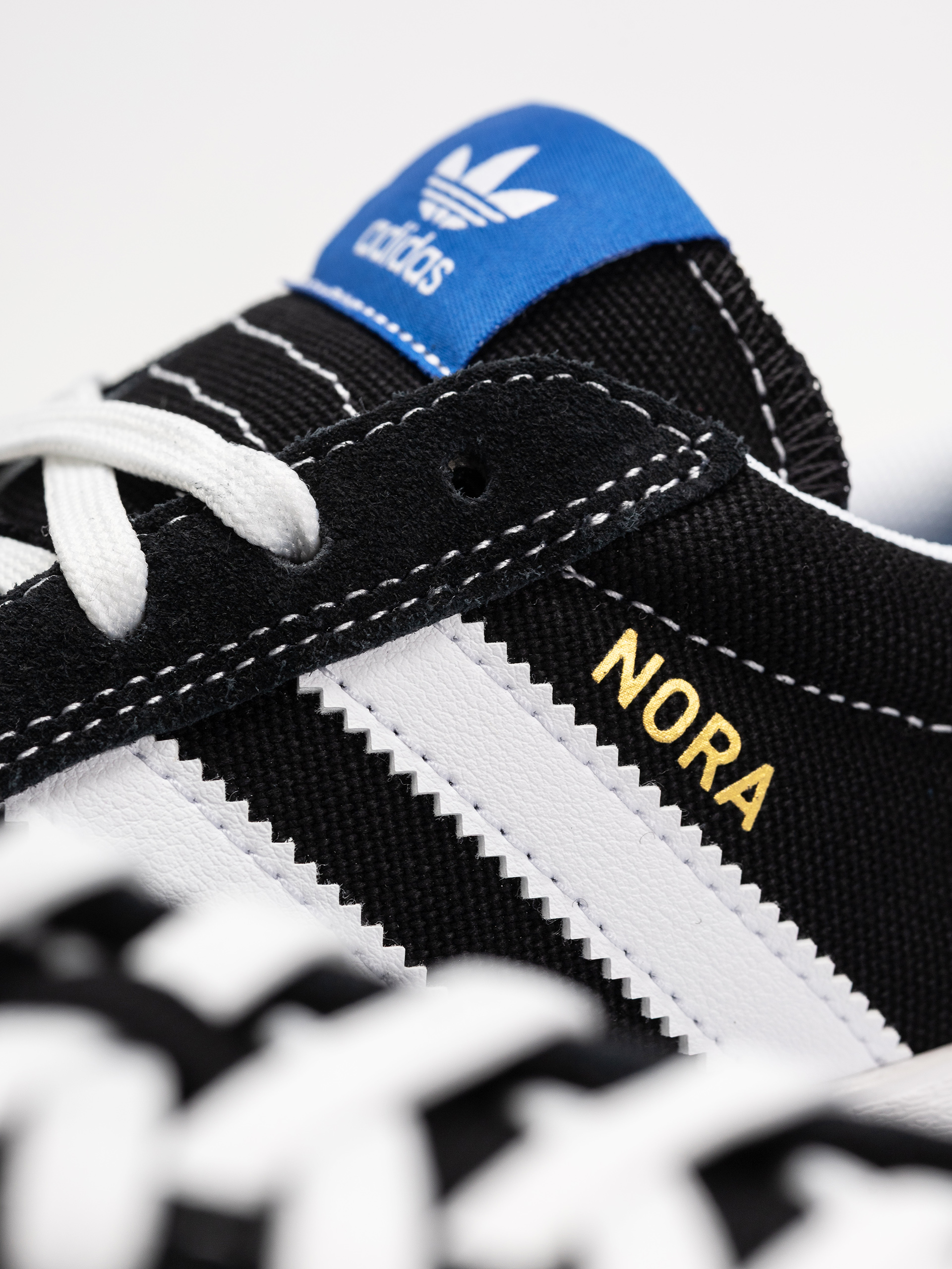 Pantofi adidas Nora (cblack/ftwwht/blubir)