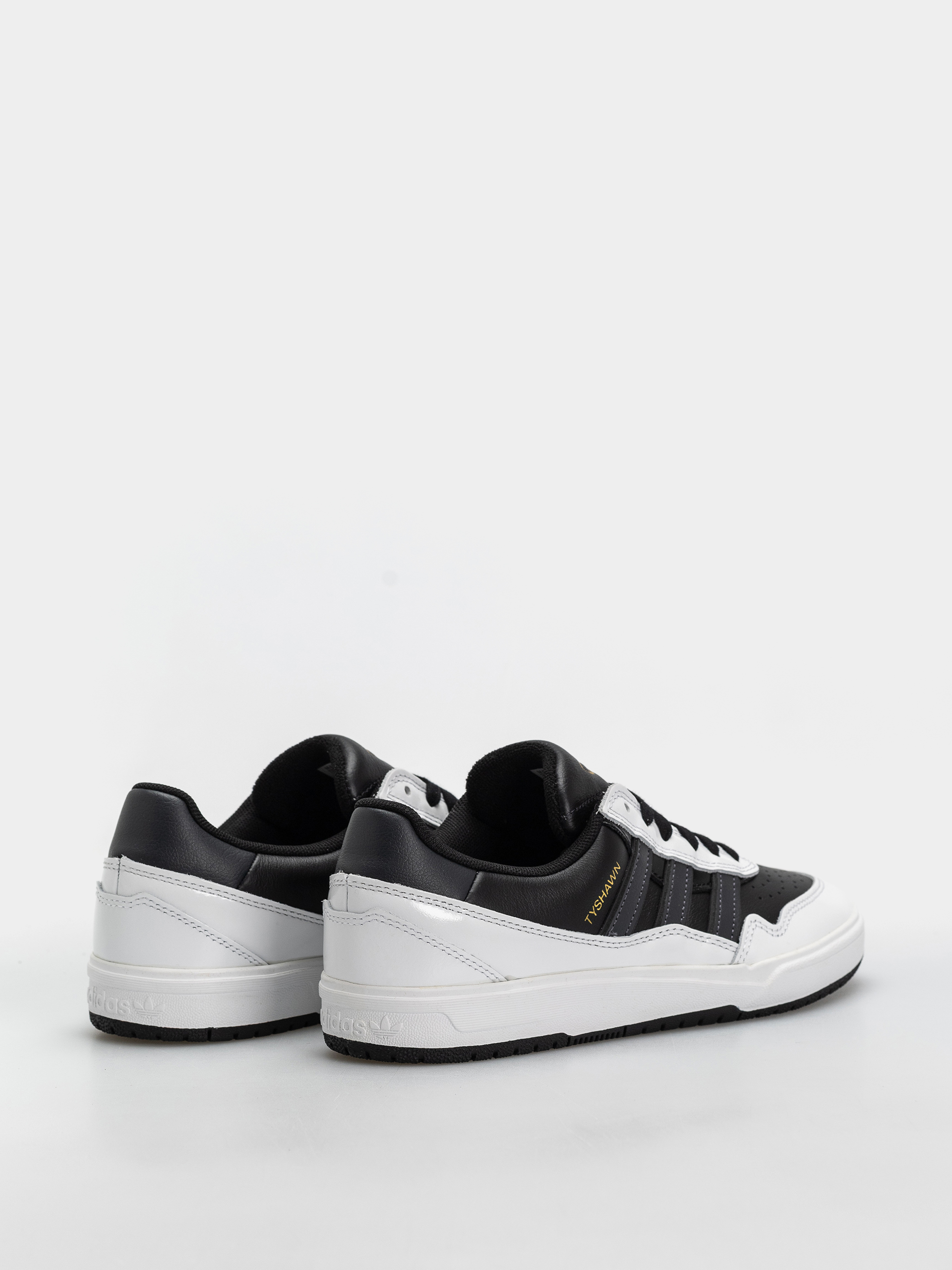 Pantofi adidas Tyshawn II (cblack/carbon/ftwwht)