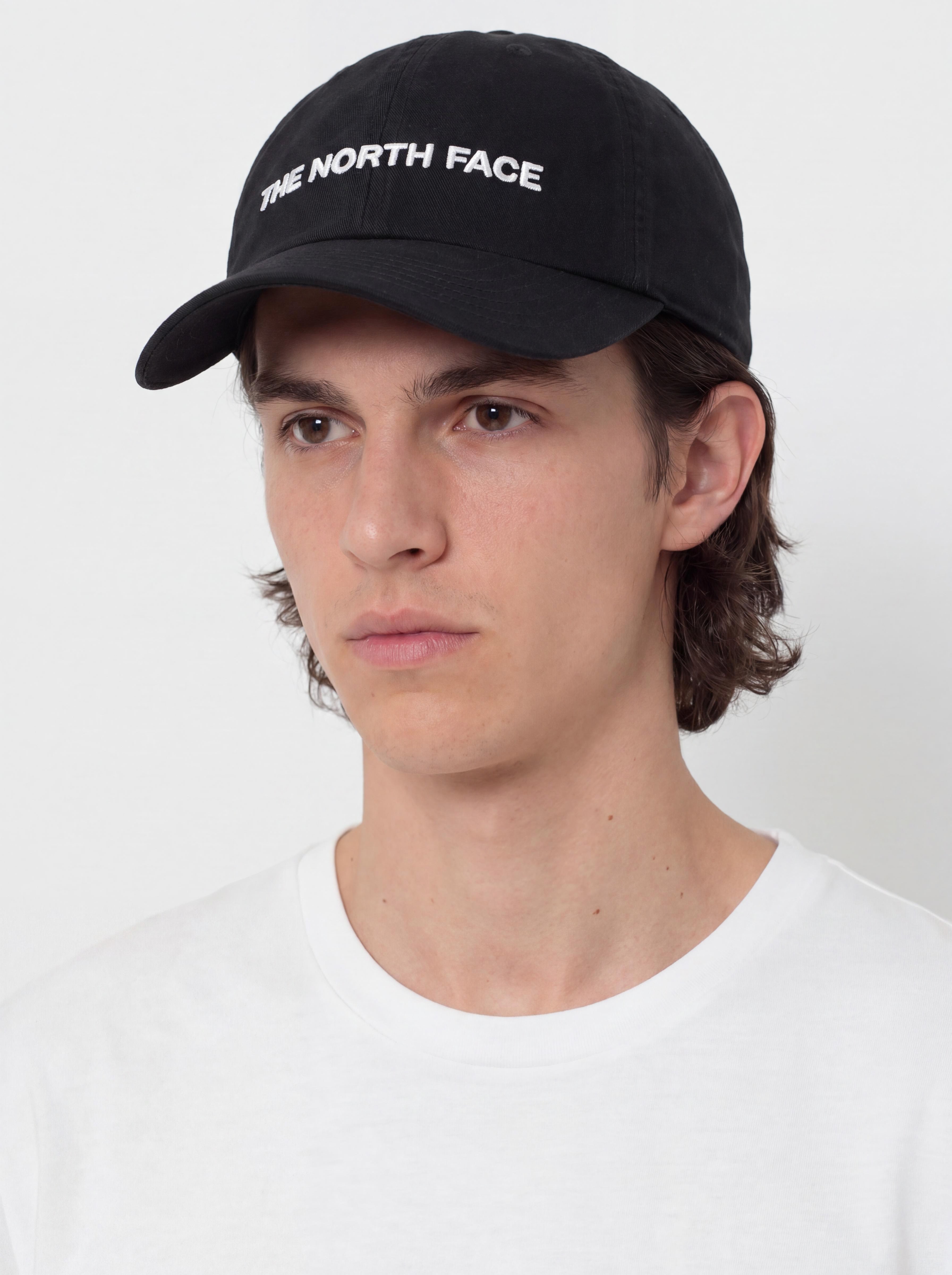 Șapcă The North Face Roomy Norm (tnf black/washed/horizo)