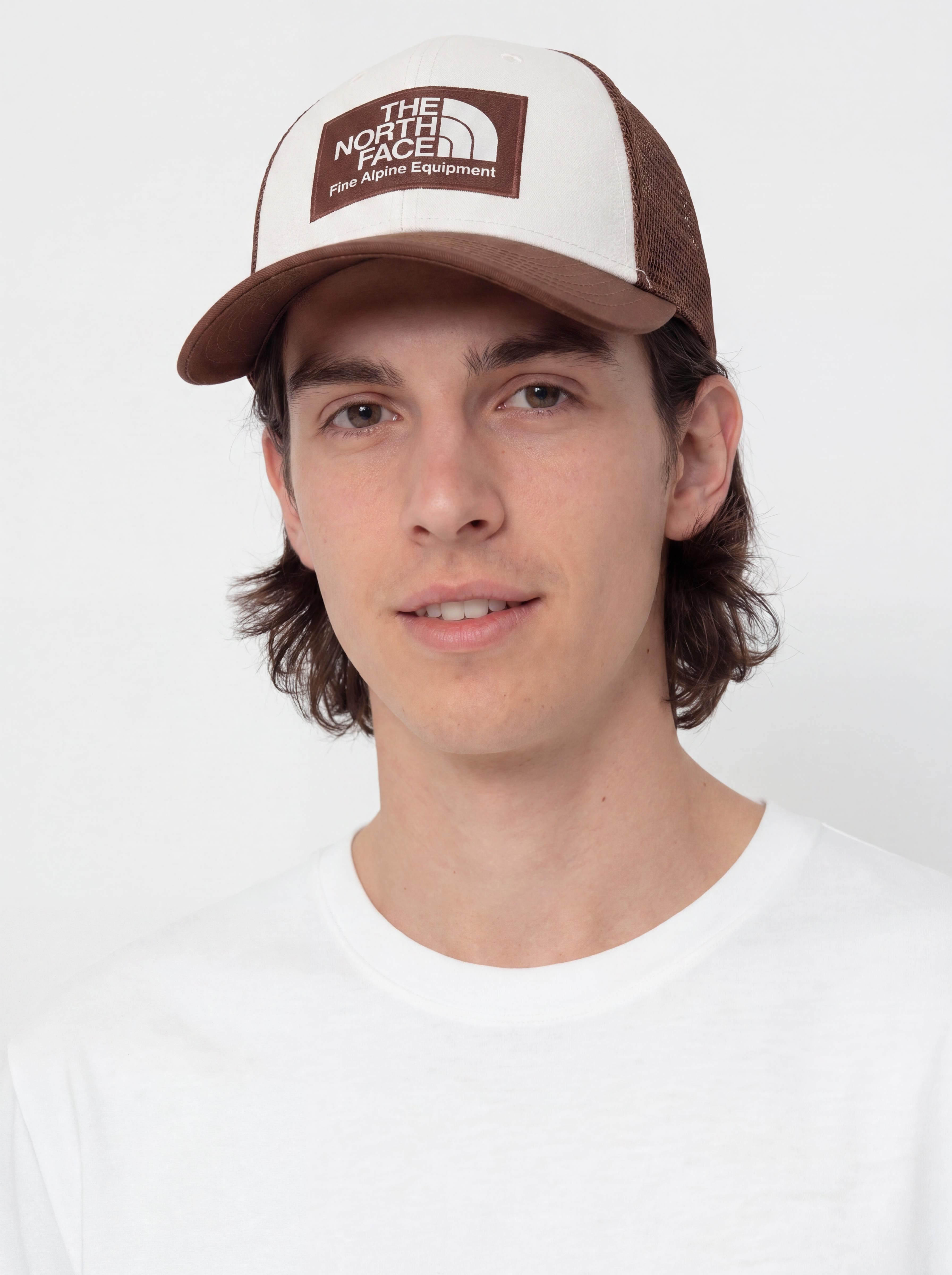 Șapcă The North Face Mudder Trucker (ember soil/whit)