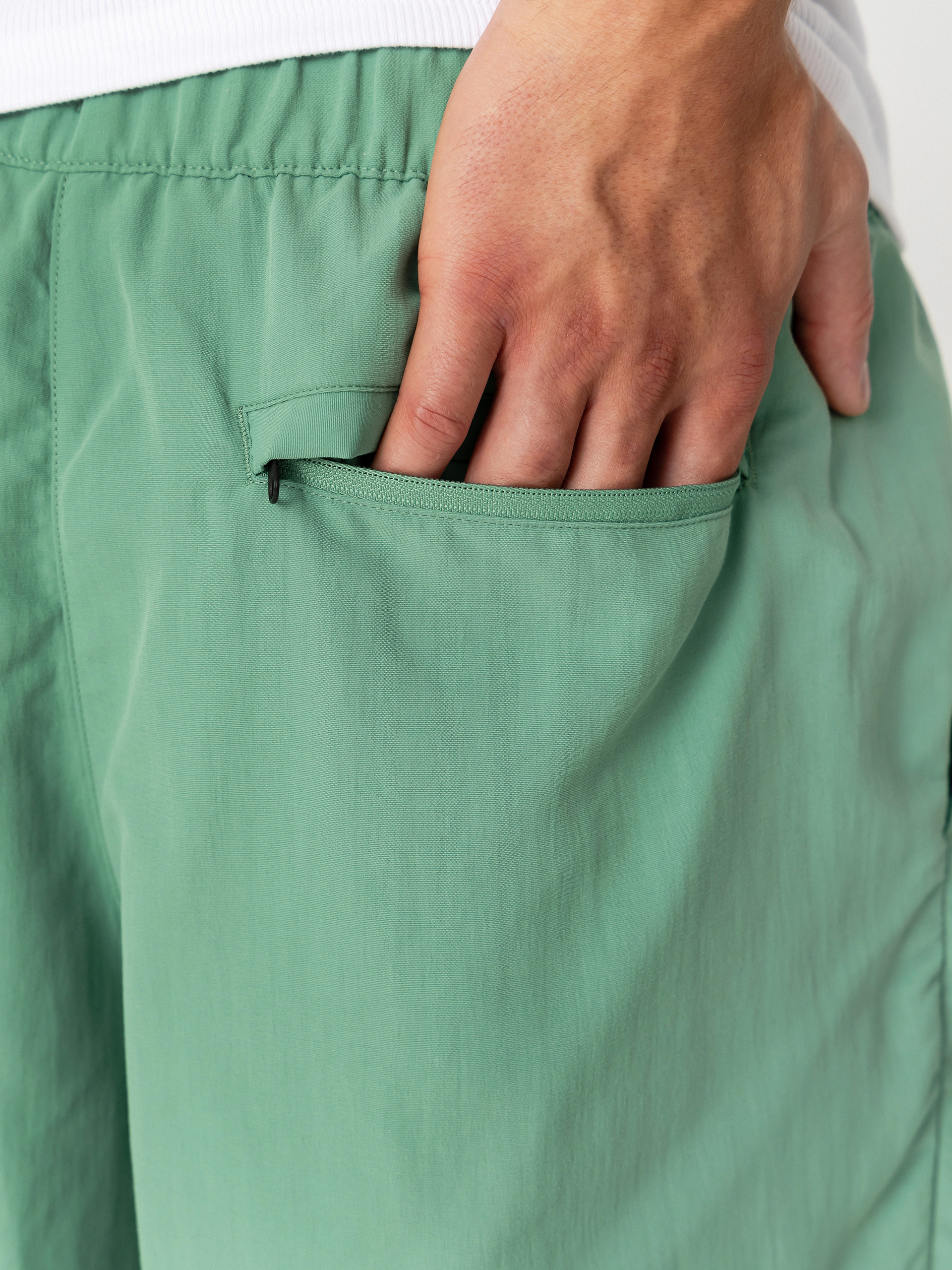Pantaloni scurți The North Face Leynar (dimmed algae/tn)