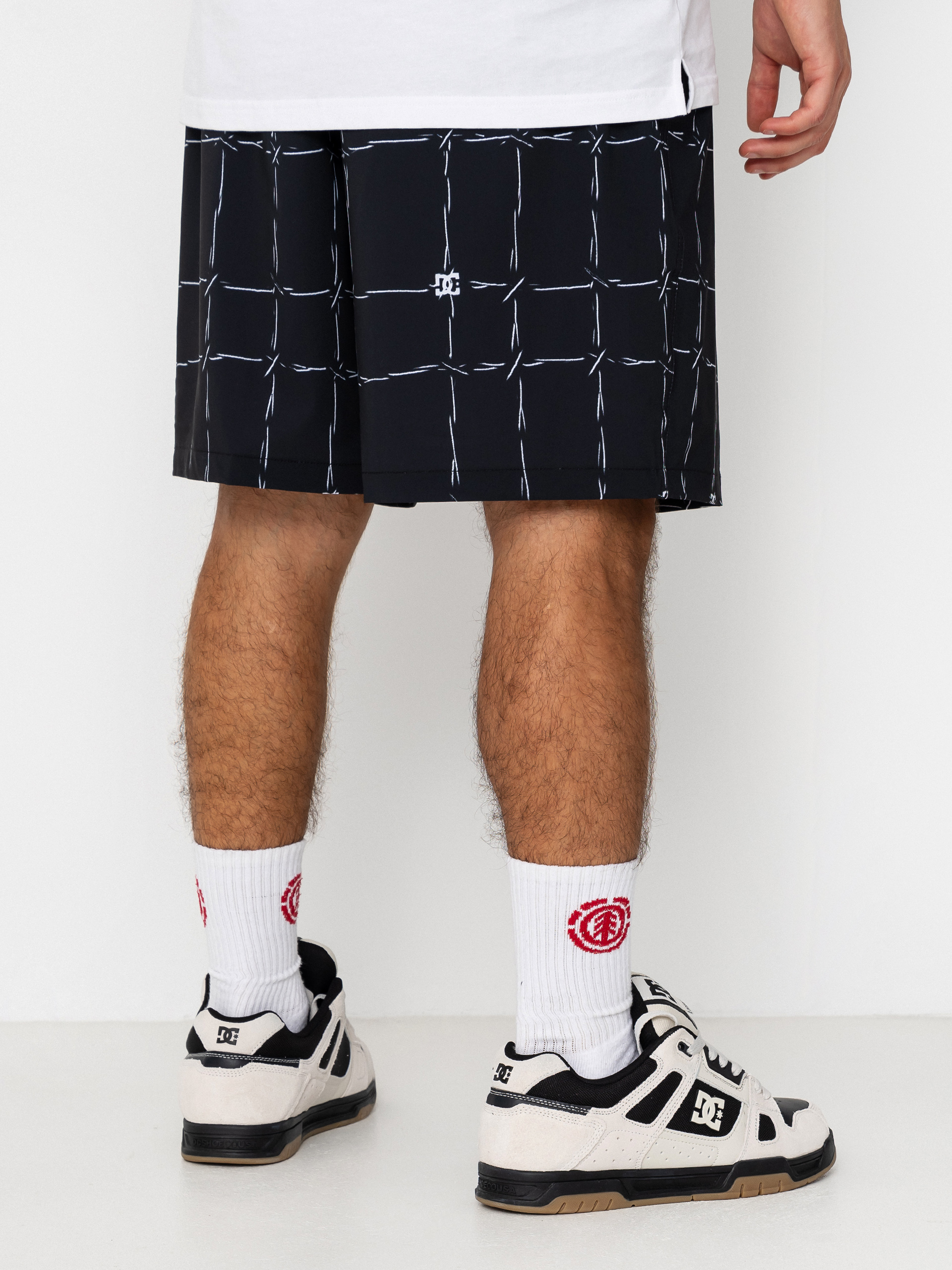 Pantaloni scurți DC Wired Volley 19 (wired 32 black)