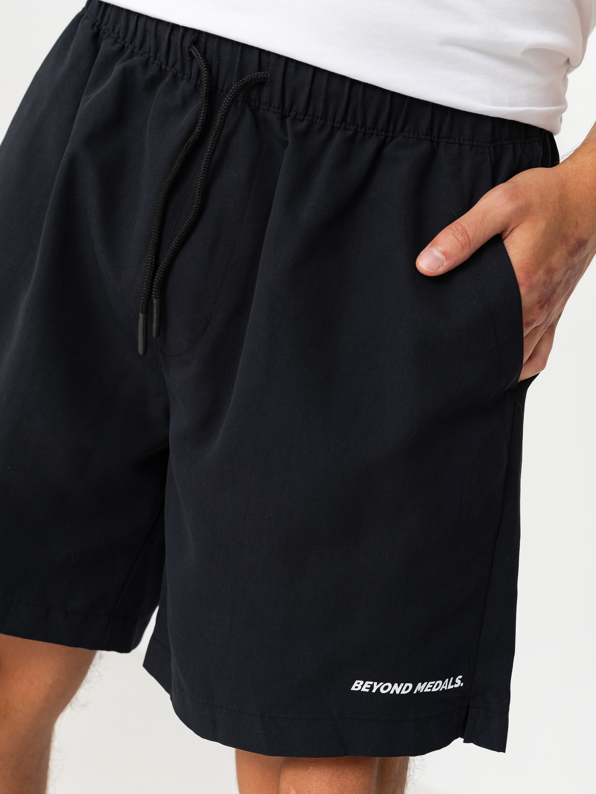 Pantaloni scurți Beyond Medals Swim (black)
