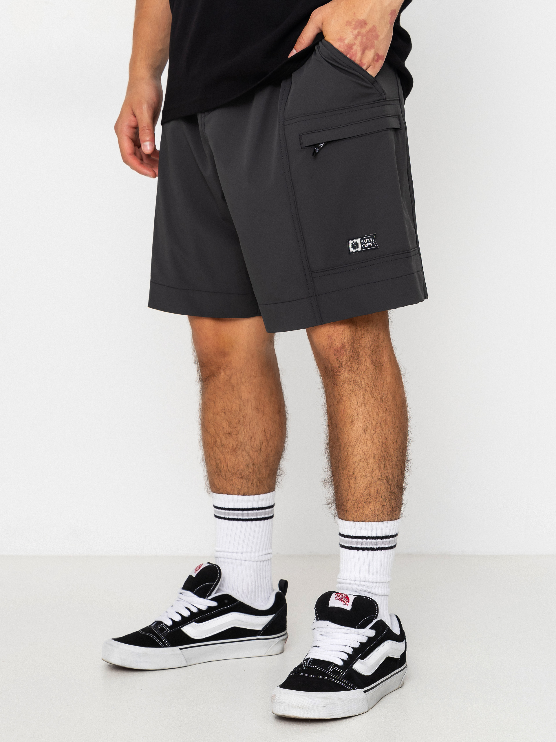 Pantaloni scurți Salty Crew Net Walshort (pirate black)