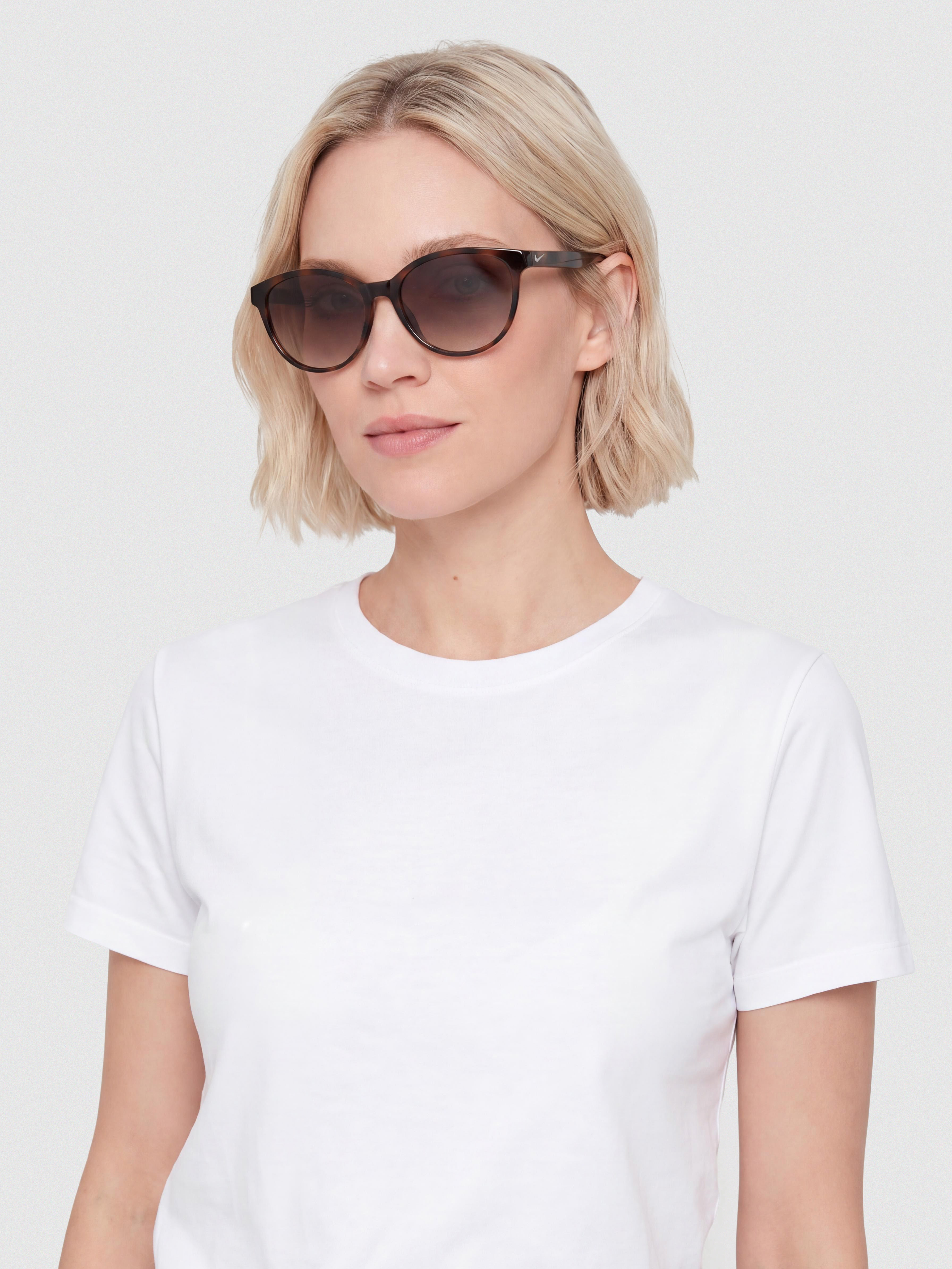 Ochelari de soare Nike Vital Trend (tortoise/brown gradient)