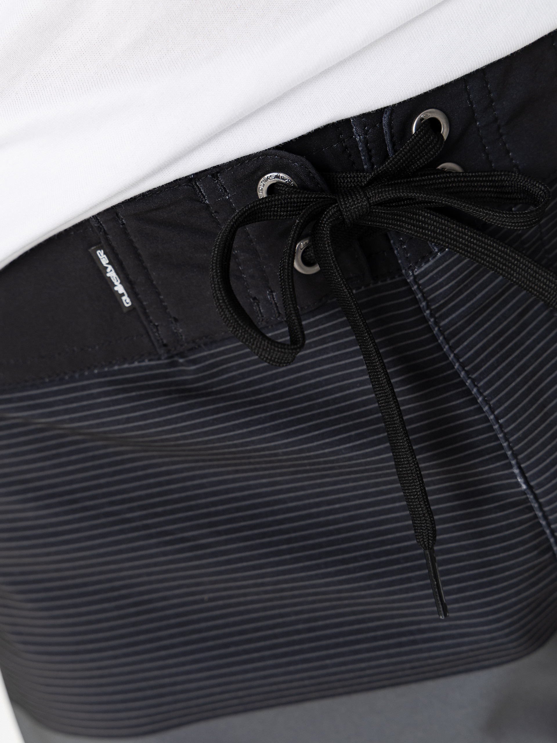 Șort Quiksilver Surfsilk Scallop 18 (black tijuana)