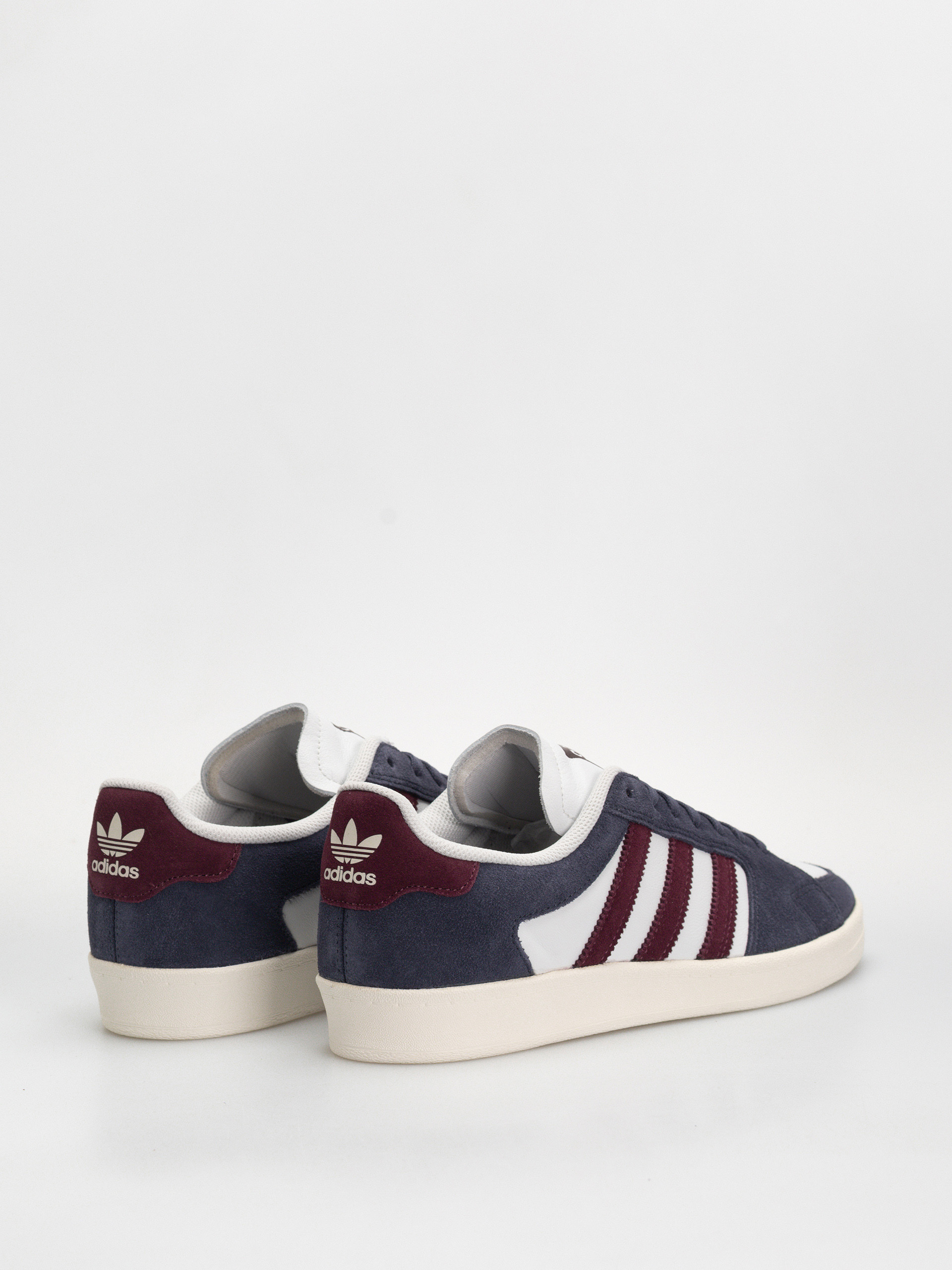 Pantofi adidas Superskate Low (shanav/maroon/crywht)