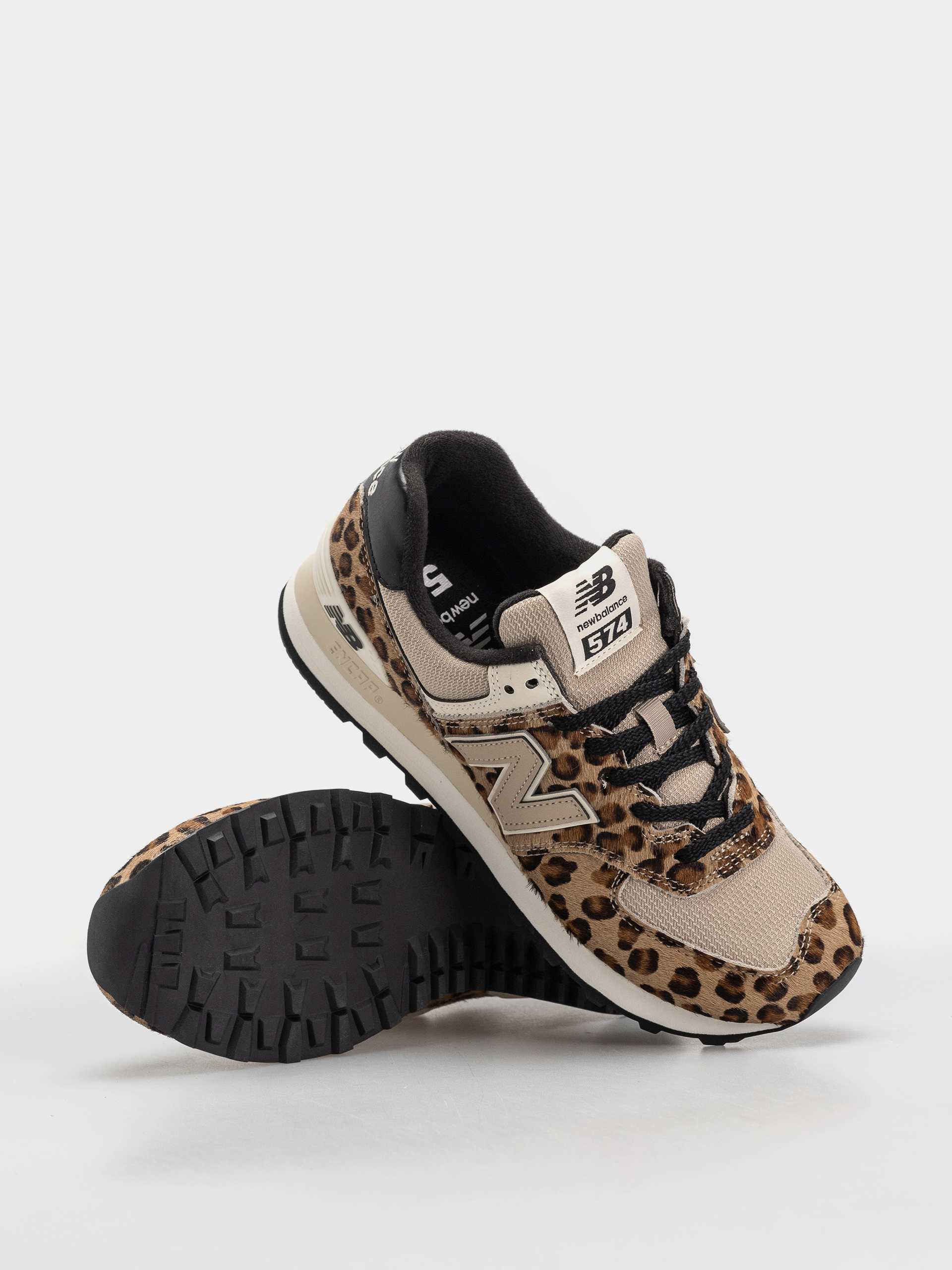 Pantofi New Balance 574 Wmn (stoneware/linen/black)