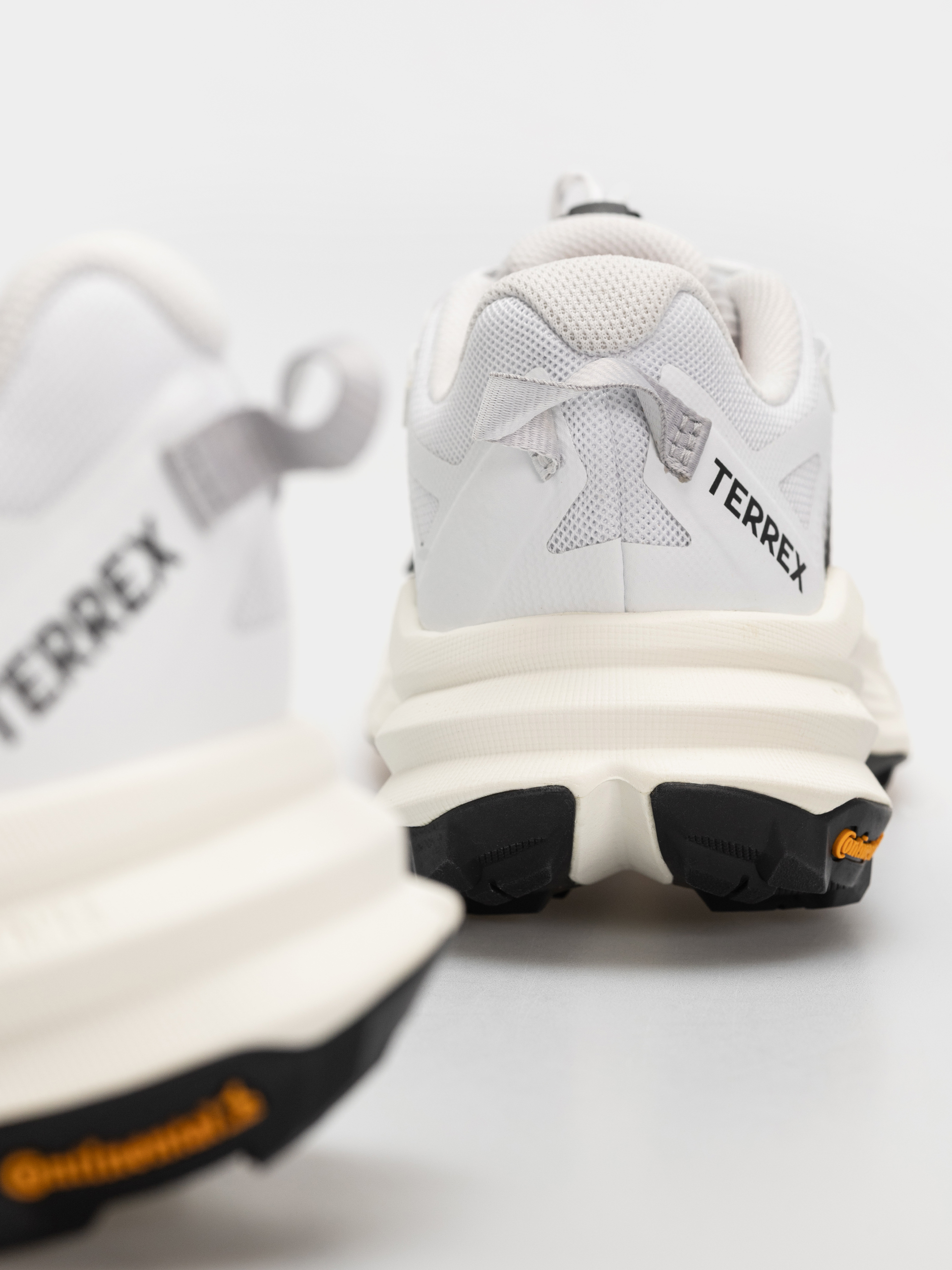 Pantofi adidas Terrex Freehiker Sl (ftwwht/cblack/seimor)