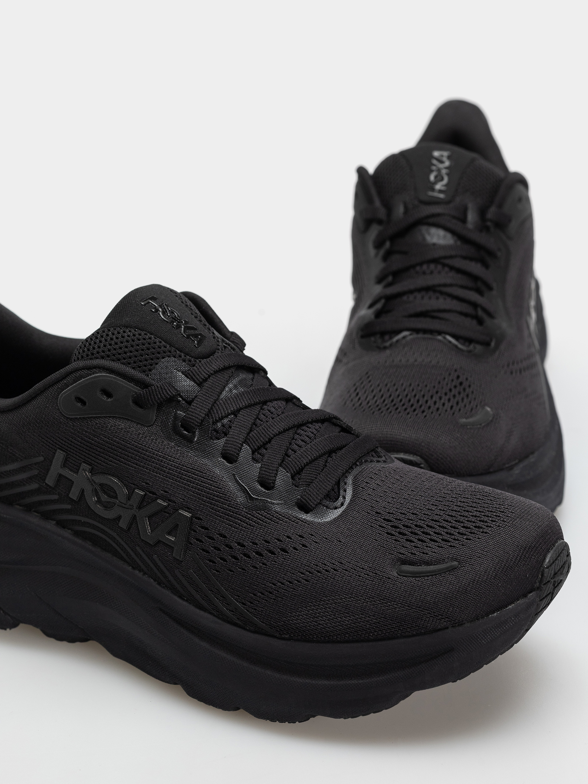 Pantofi Hoka Clifton 11 Wmn (black/black)