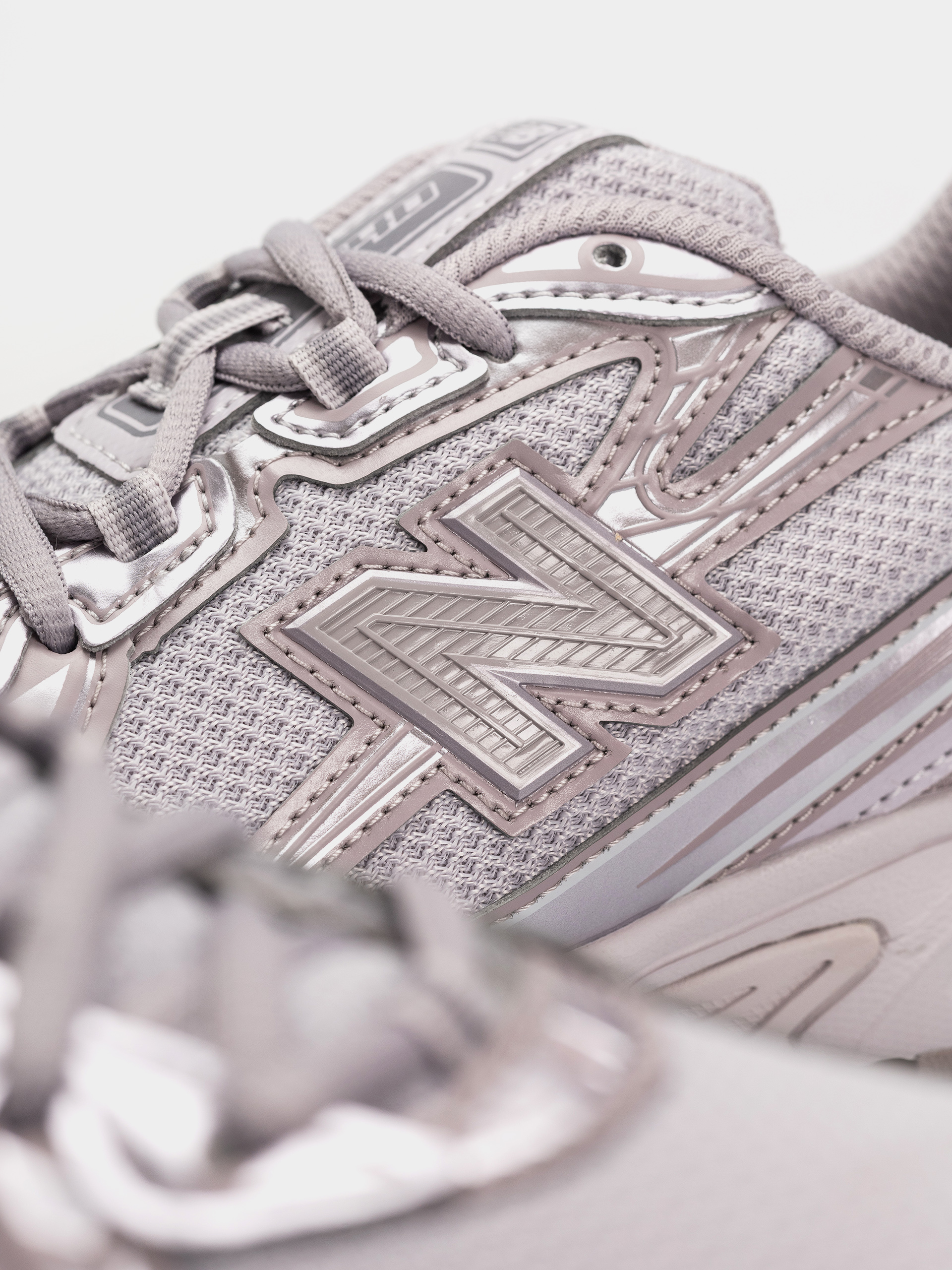 Pantofi New Balance 740 (horizon grey/truffle metallic)