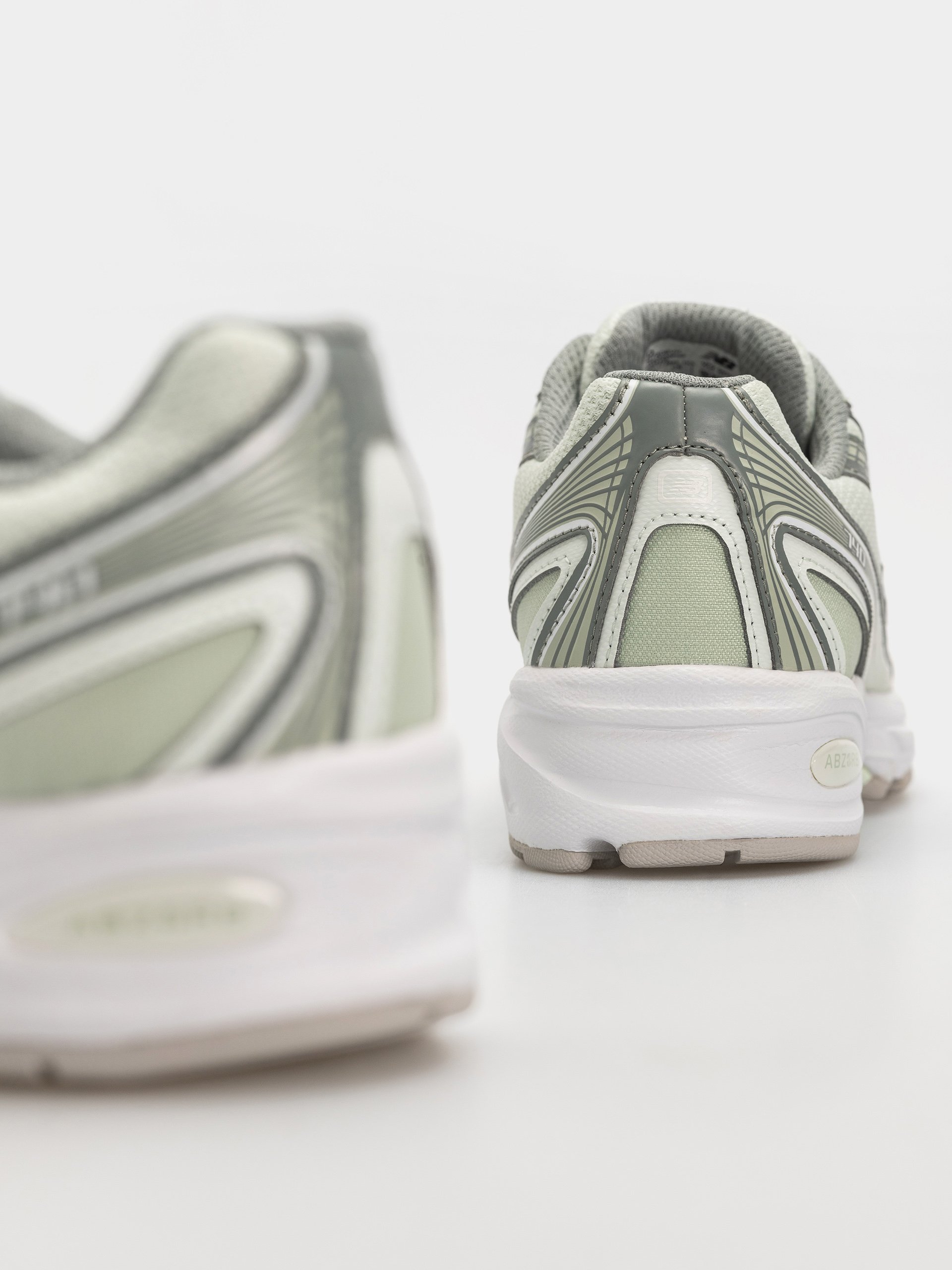 Pantofi New Balance 740 (mint water/silver moss)