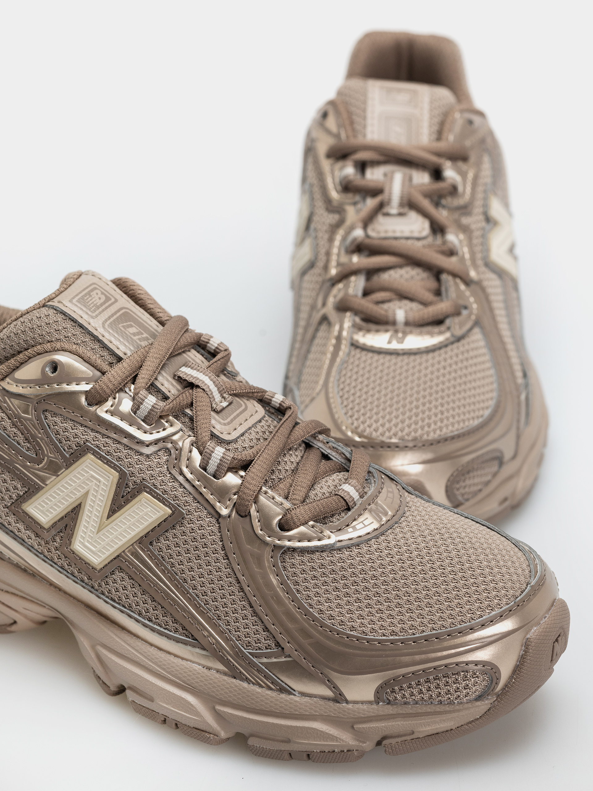 Pantofi New Balance 740 (mushroom/timberwolf)