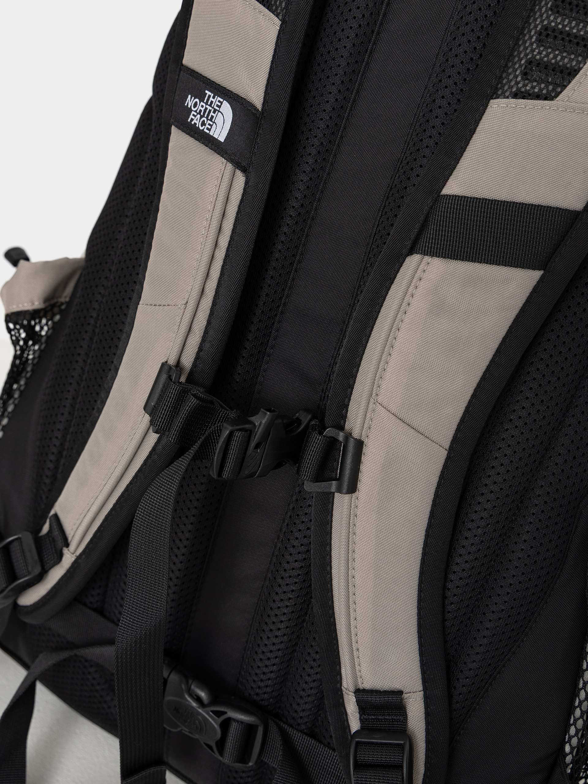 Rucsac The North Face Hot Shot Se (stone slab/cumulus cloud)