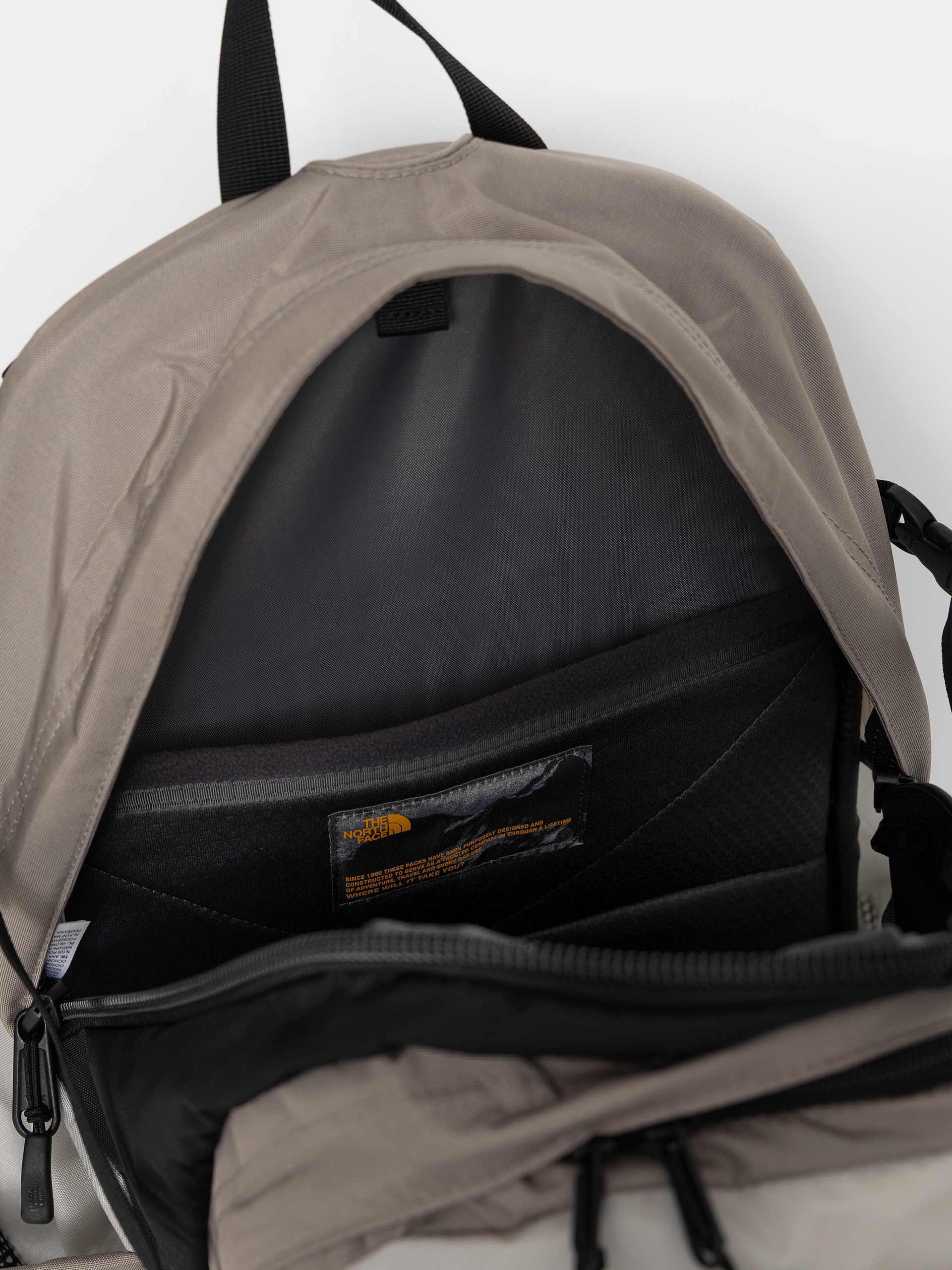 Rucsac The North Face Hot Shot Se (stone slab/cumulus cloud)