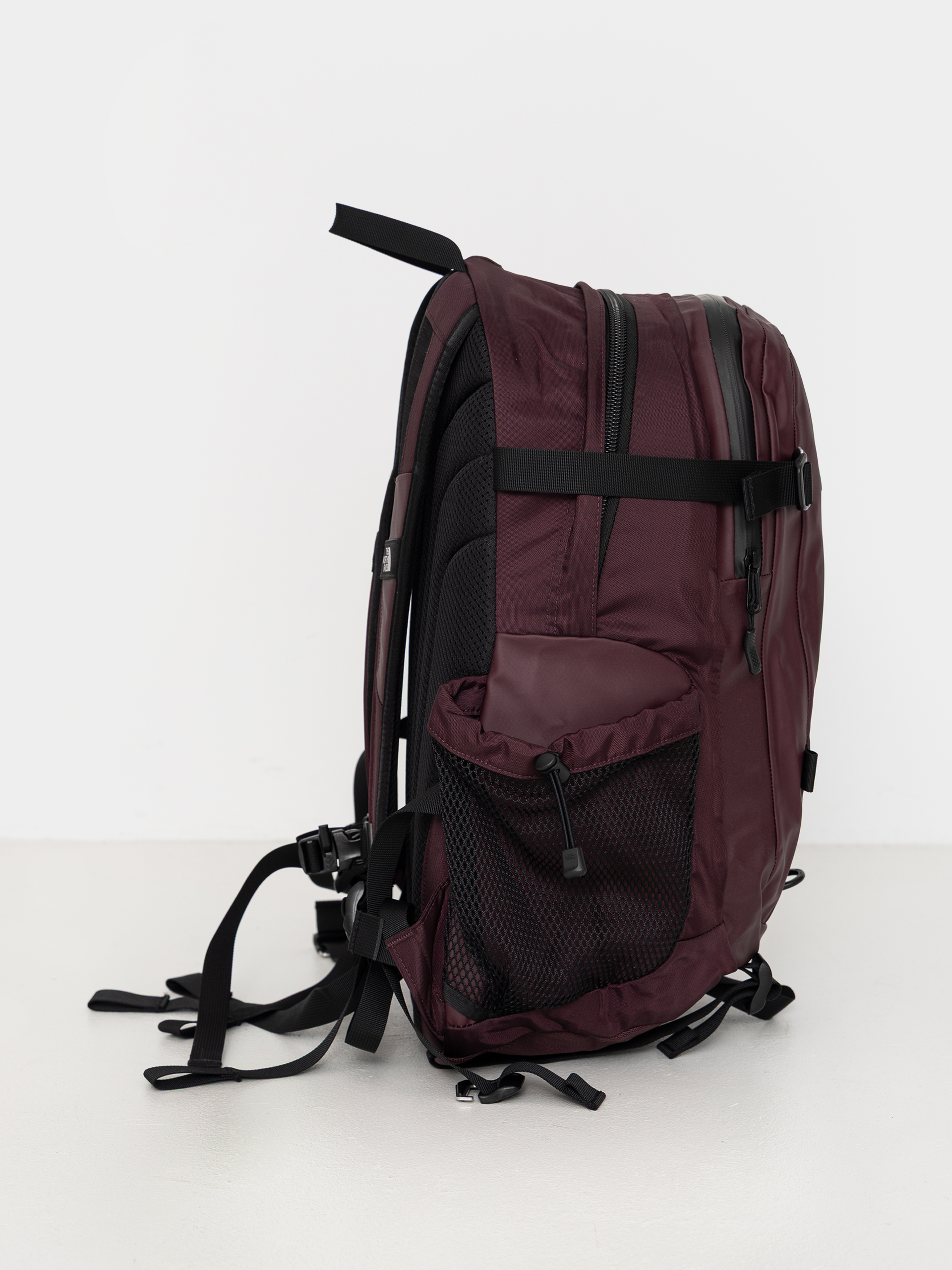 Rucsac The North Face Hot Shot Base Camp (deep burgundy)