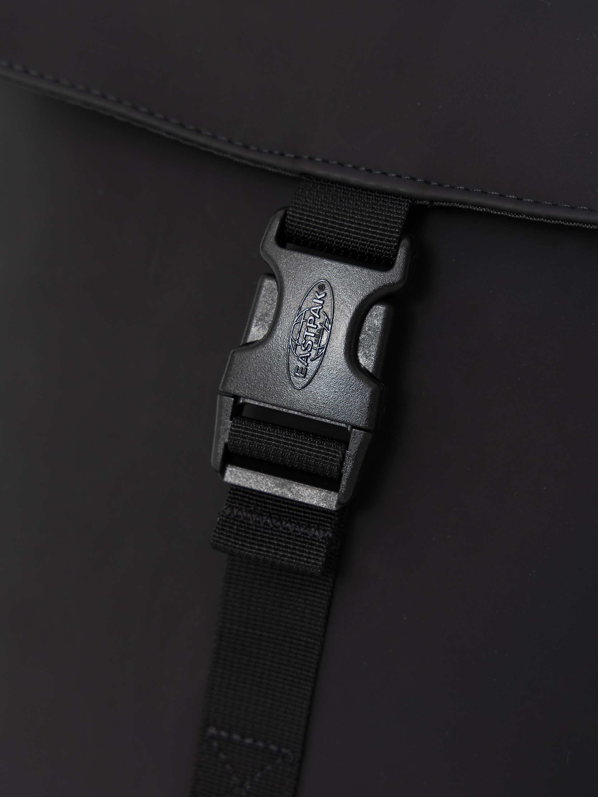 Rucsac Eastpak Yarin (cnnct f matte black)