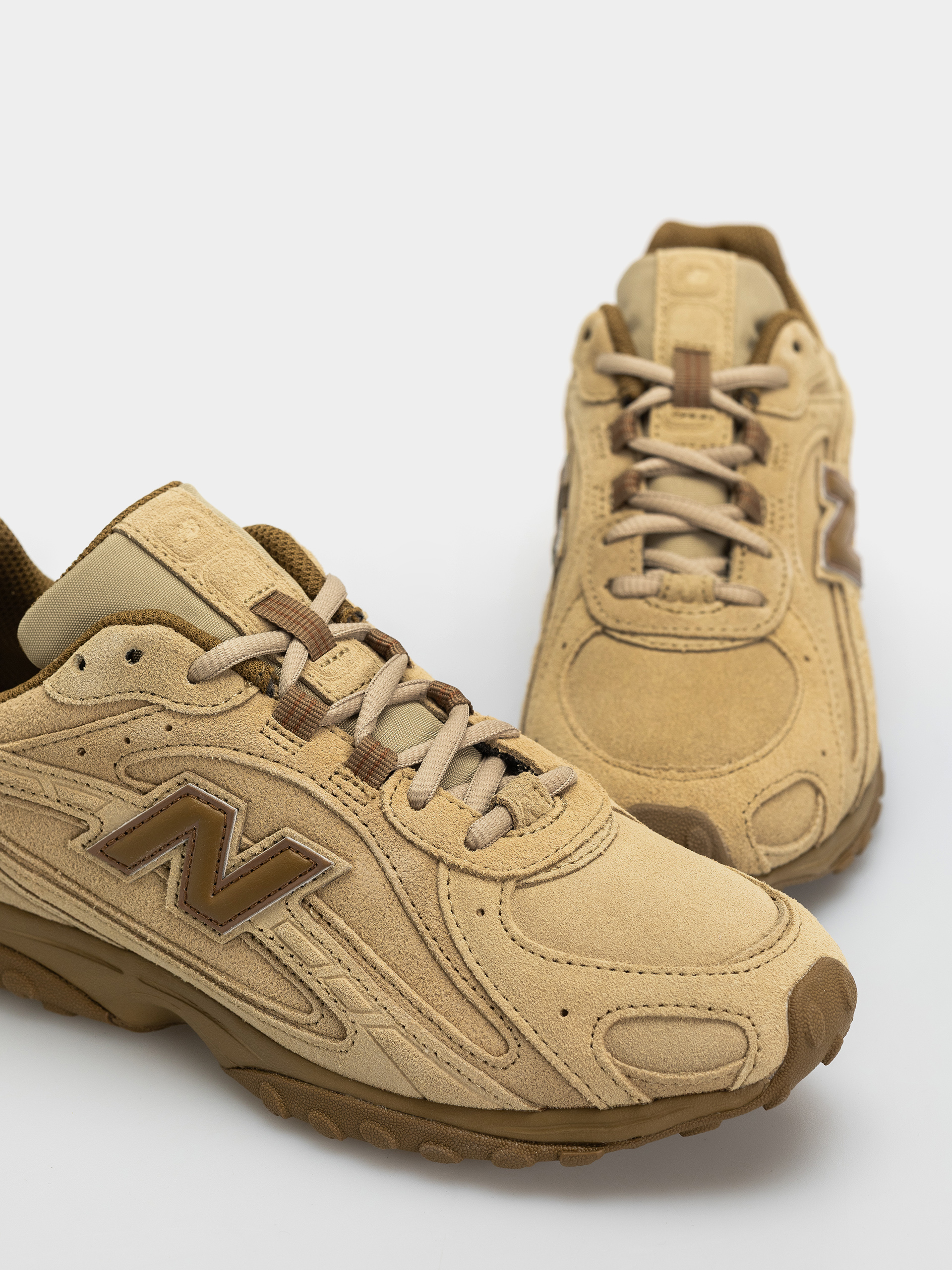 Pantofi New Balance 204L (quicksand bark)