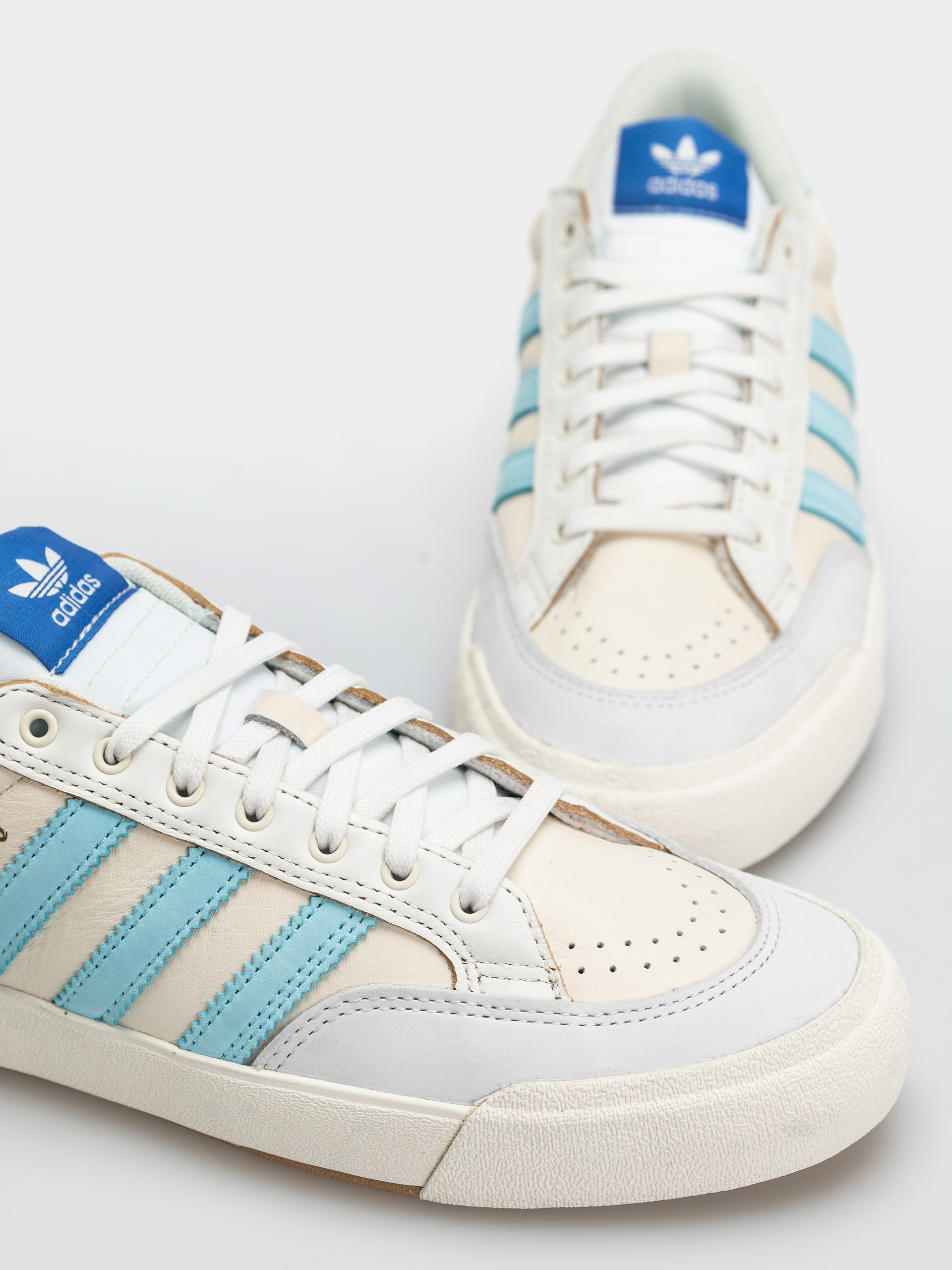 Pantofi adidas Nora (cwhite/bliblu/cwhite)