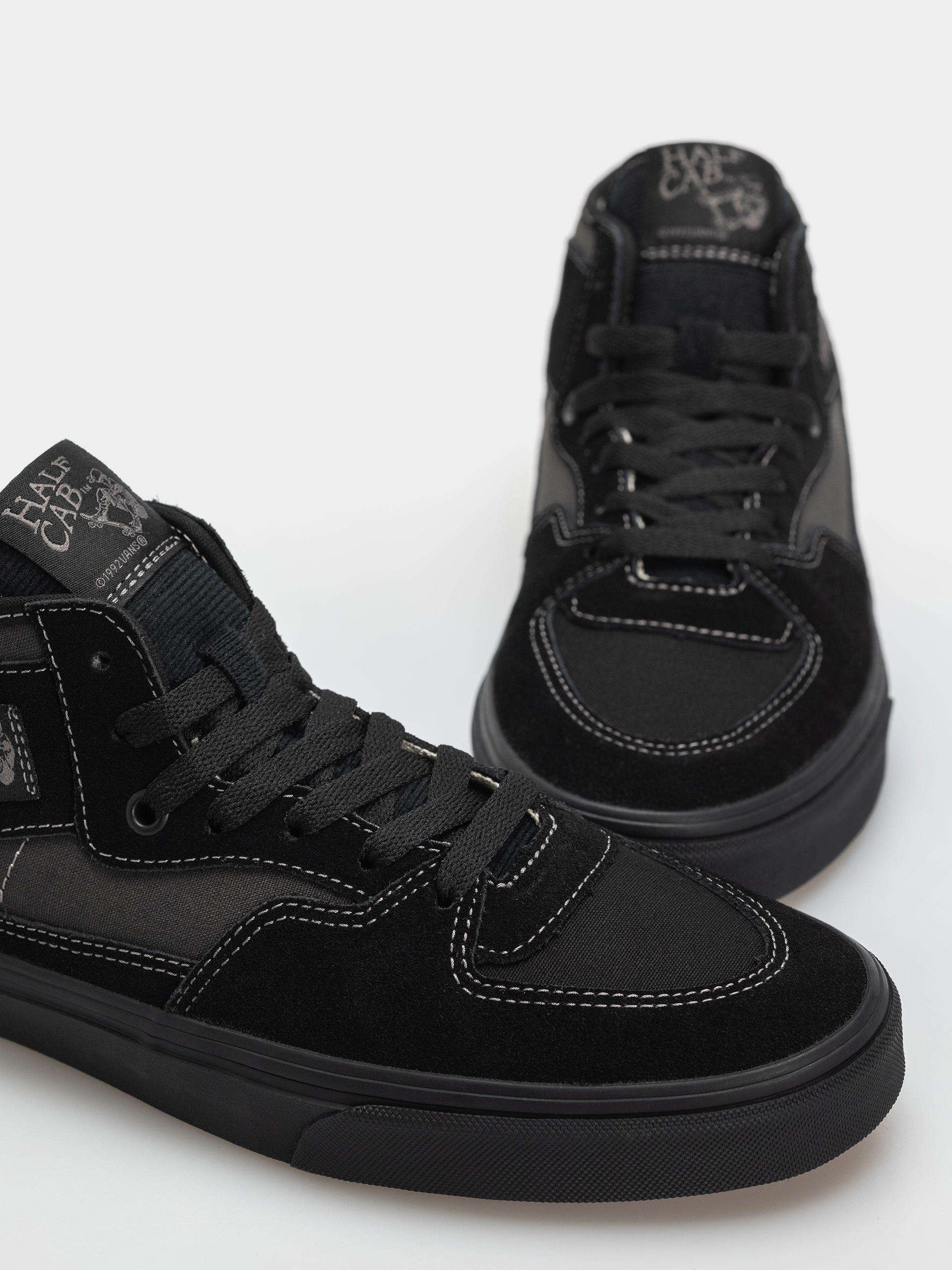 Pantofi Vans Half Cab Decon (black/black)