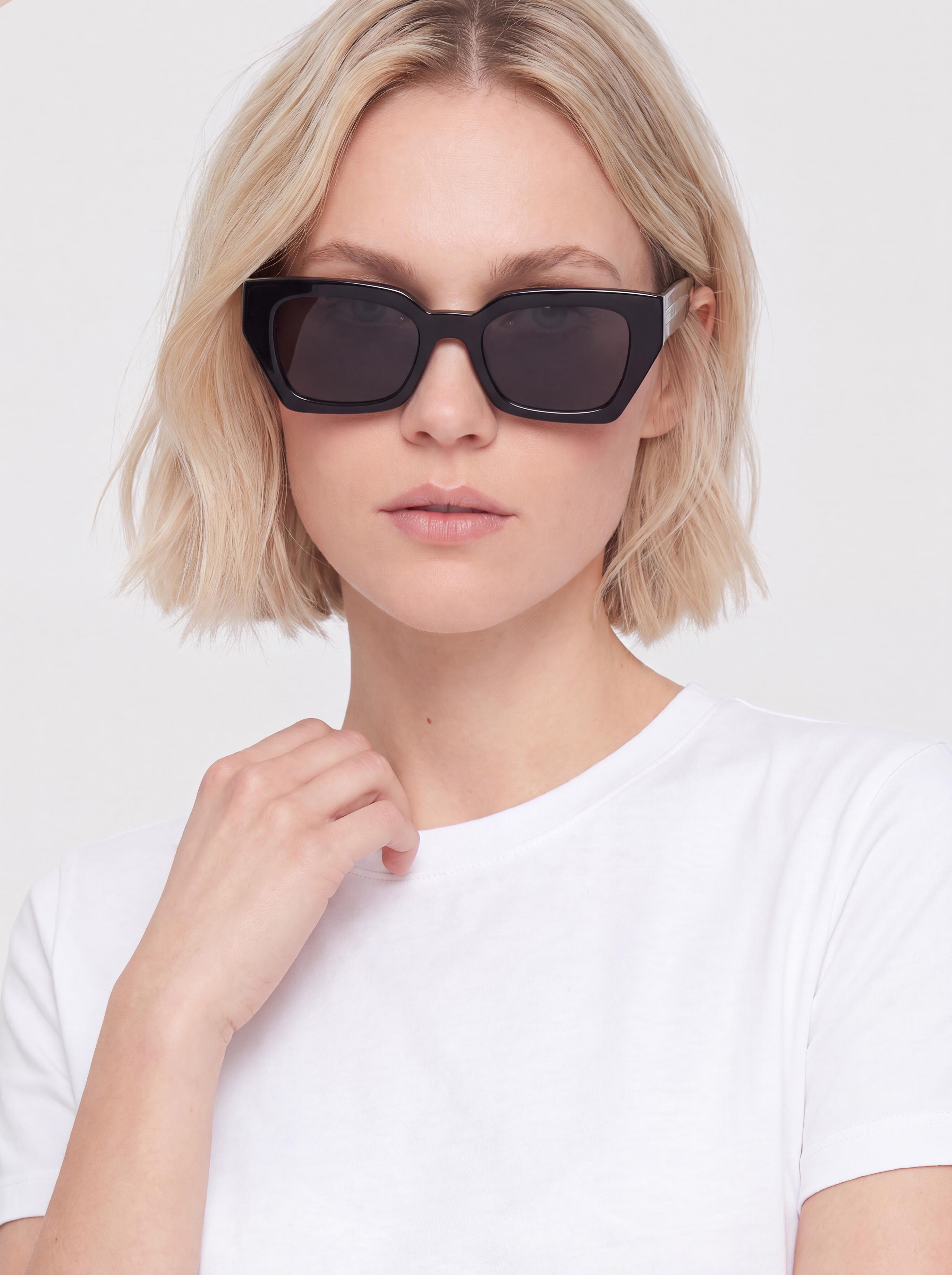 Ochelari de soare MessyWeekend Luna (black/transparent/grey)