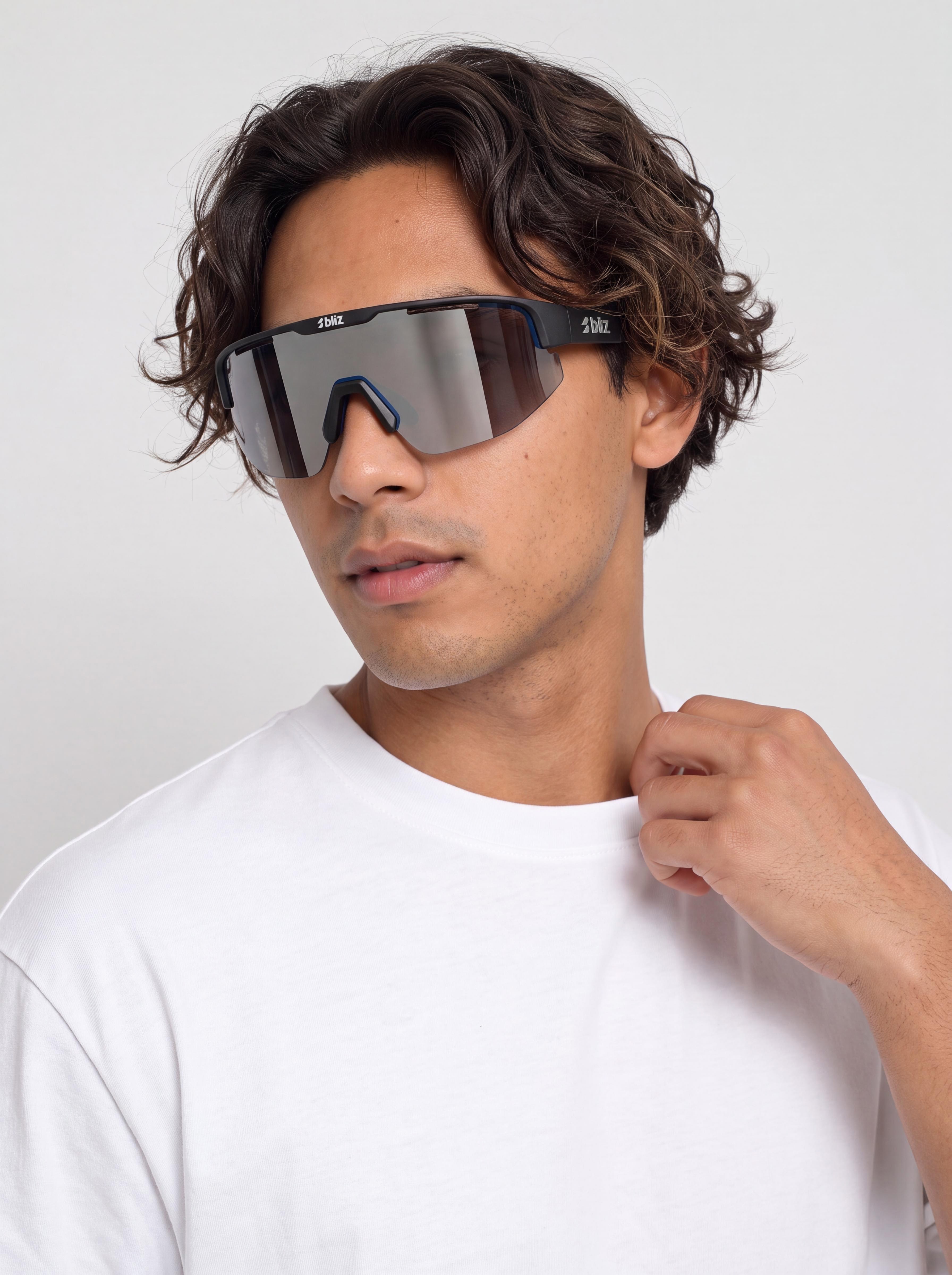 Ochelari de soare Bliz Matrix (matt black/nano optics photochromic brown w blue multi)