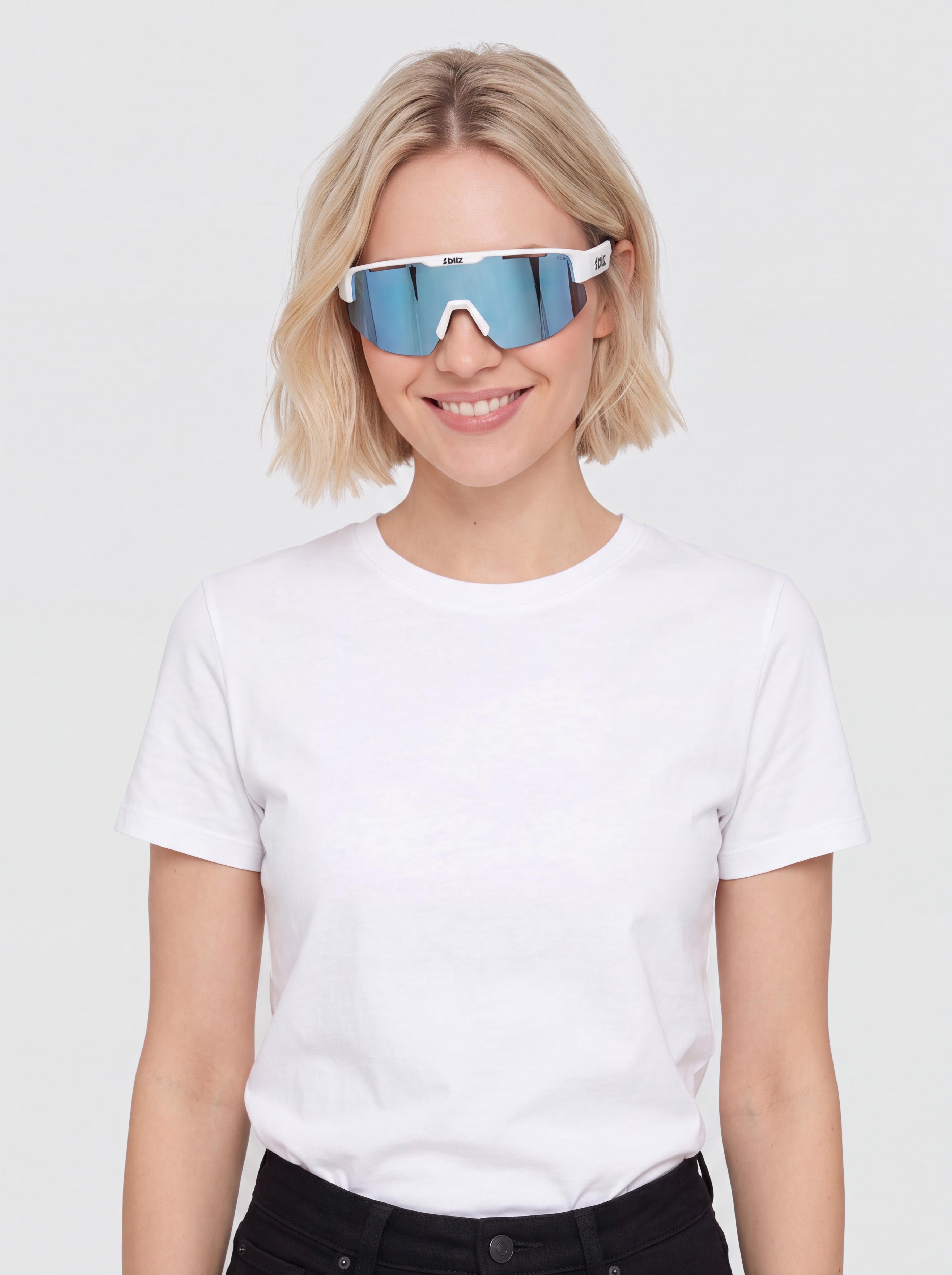Ochelari de soare Bliz Matrix Small (matt white/smoke w blue multi)