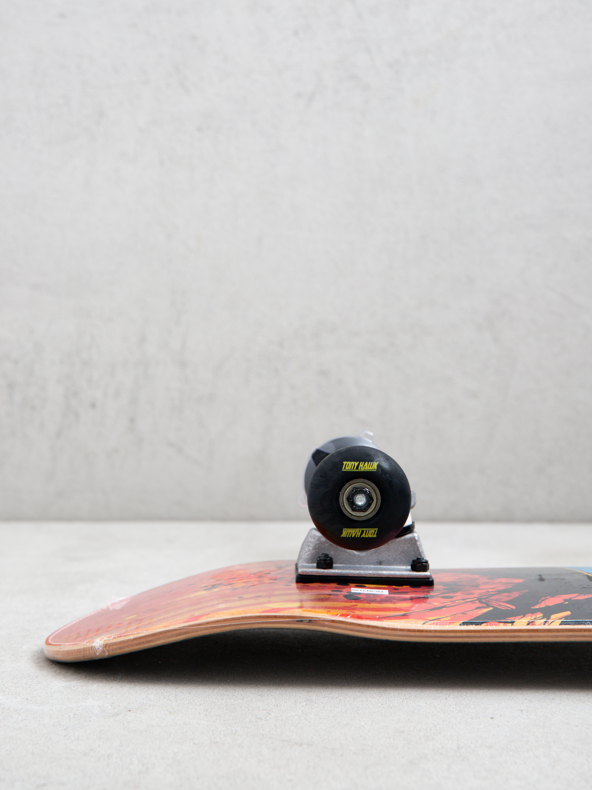 Skateboard Tony Hawk Shatter Logo (orange/blue)