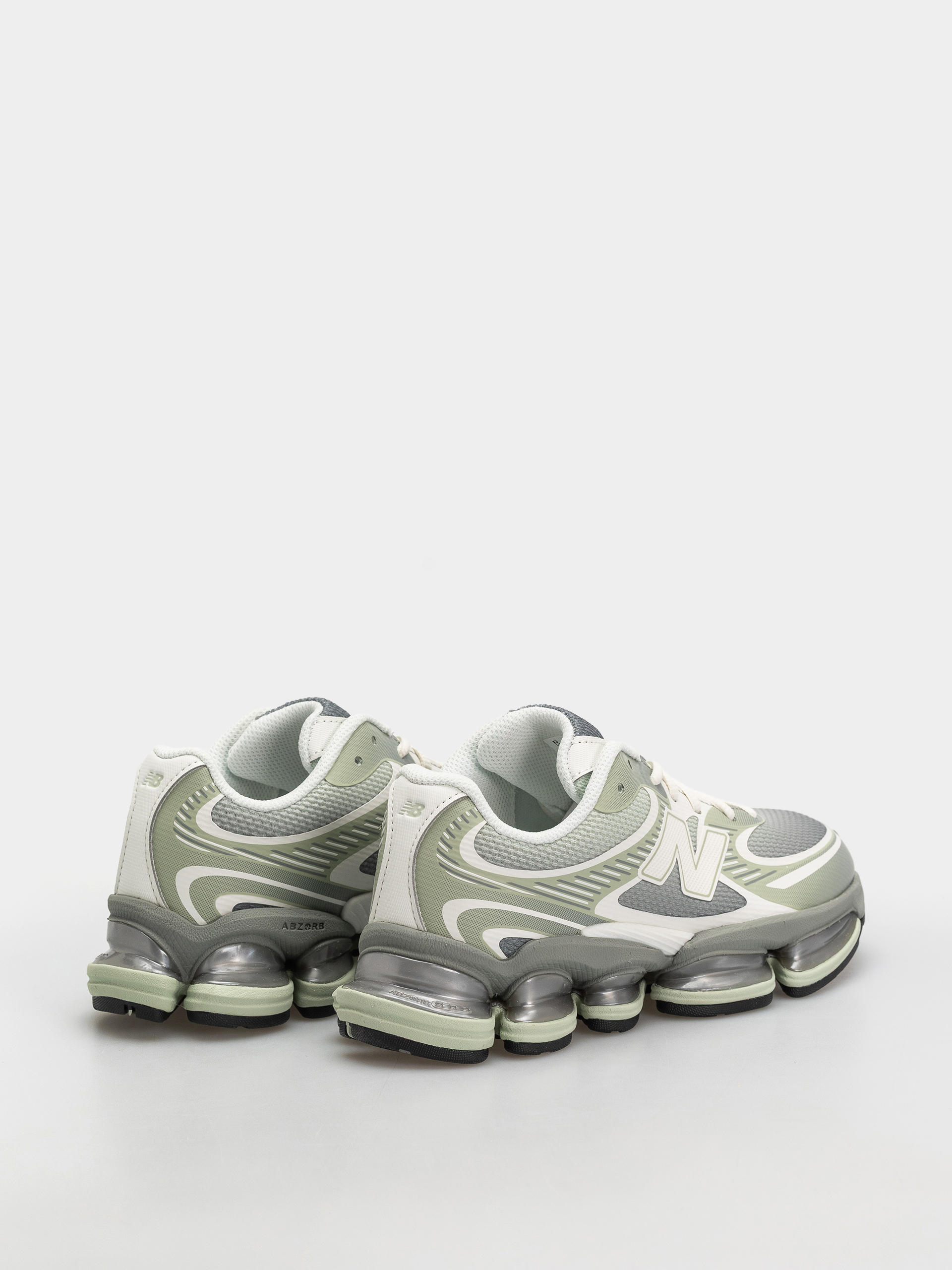 Pantofi New Balance 2000 (silver moss/bayberry/sea salt)
