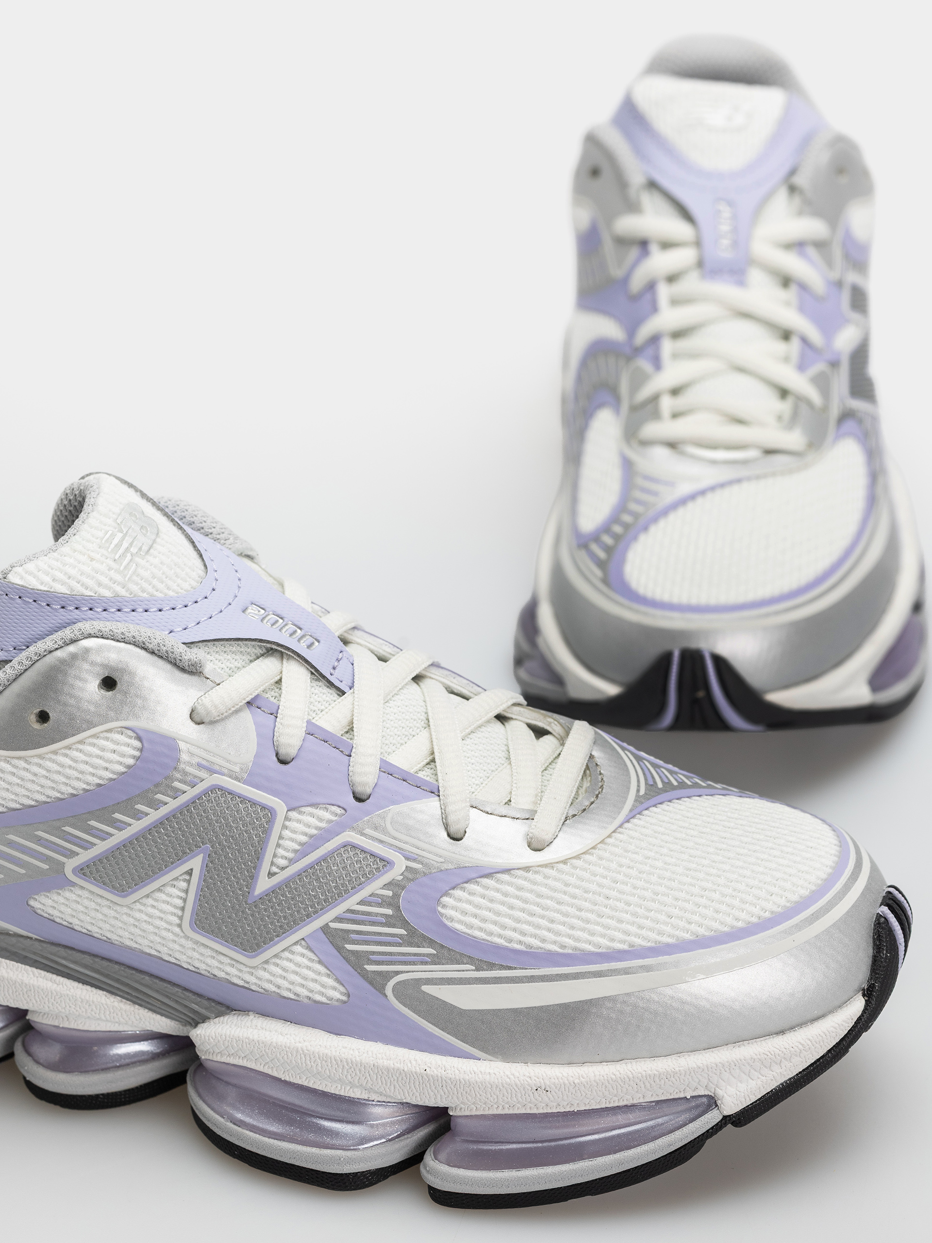 Pantofi New Balance 2000 (reflection/smoked violet)