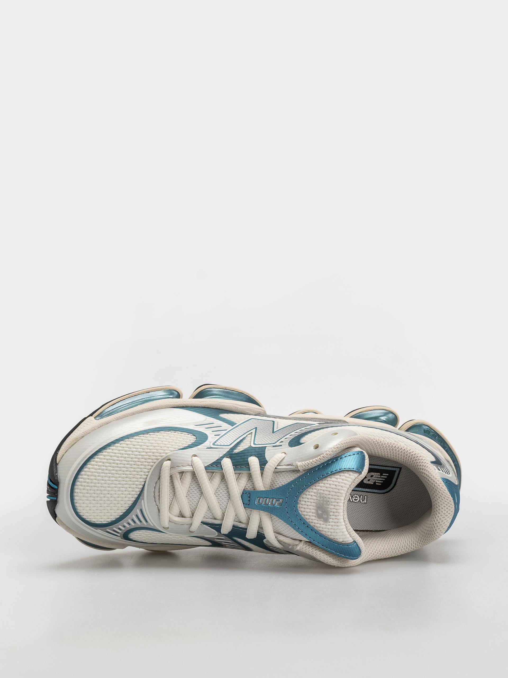 Pantofi New Balance 2000 (sea salt/altitude metallic)