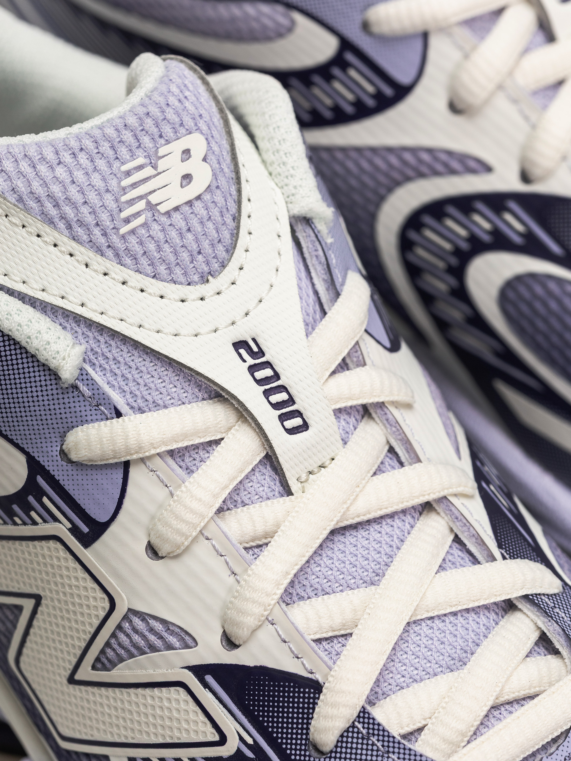 Pantofi New Balance 2000 (boysenberry/smoked violet/sea salt)