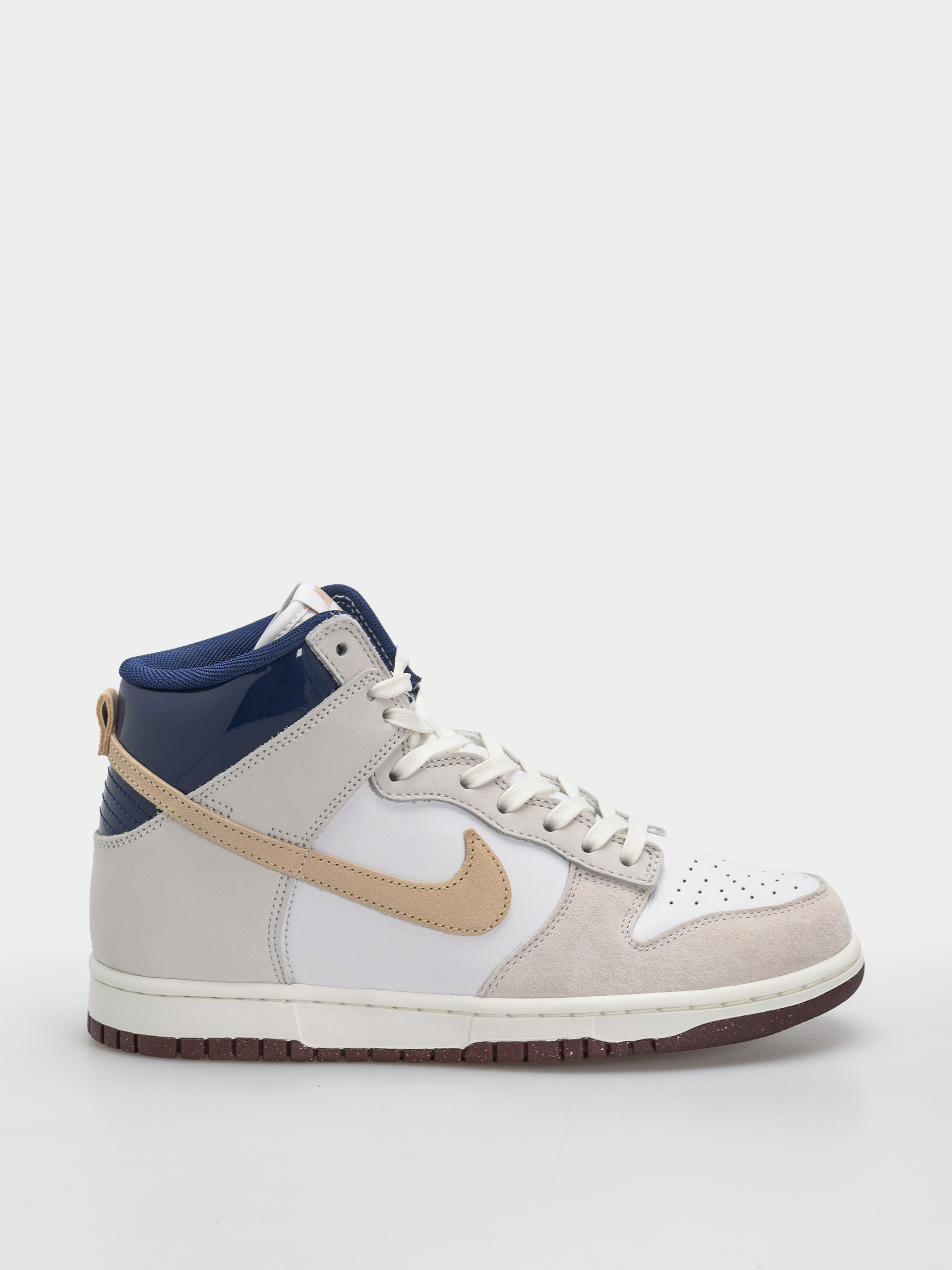 Pantofi Nike SB Dunk High Pro QS Beyond (white/ivorysand duneblue void)