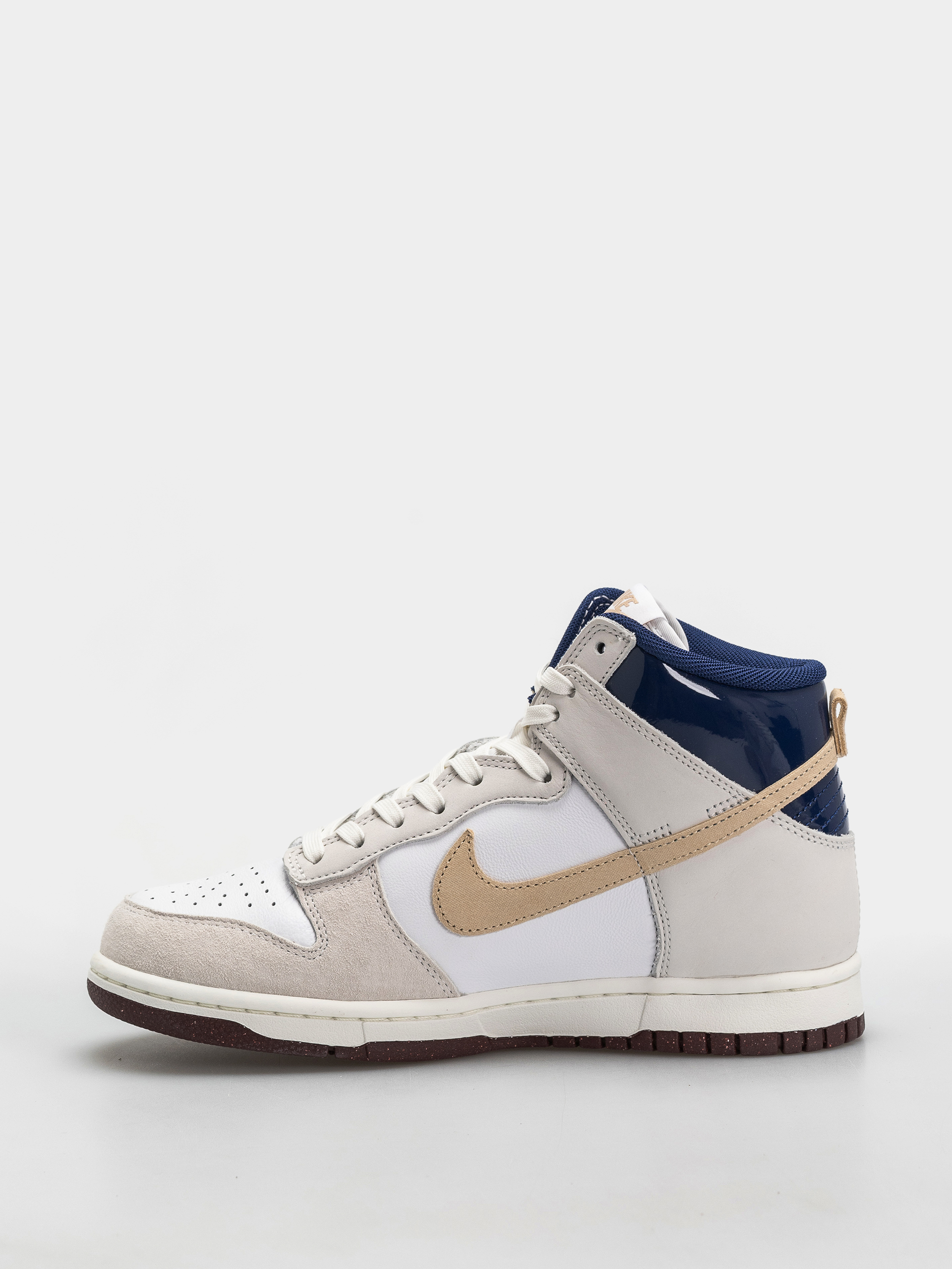 Pantofi Nike SB Dunk High Pro QS Beyond (white/ivorysand duneblue void)