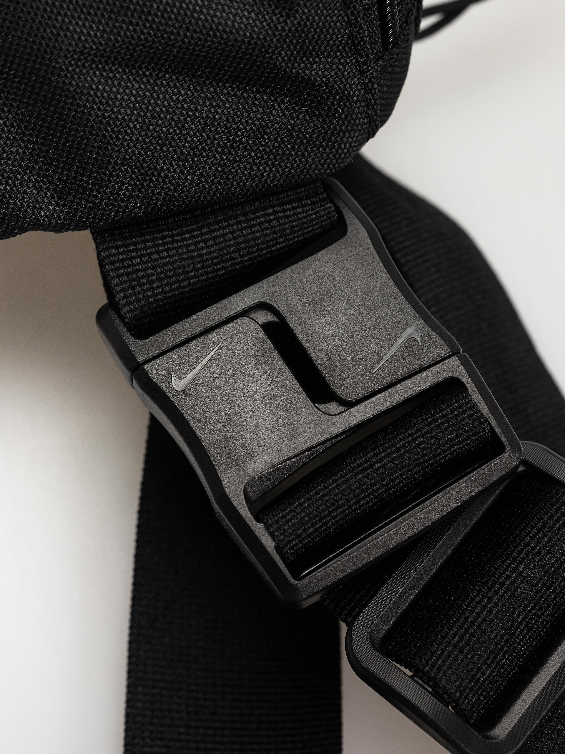 Borsetă de brâu Nike SB Heritage 2.0 (black/black/white)