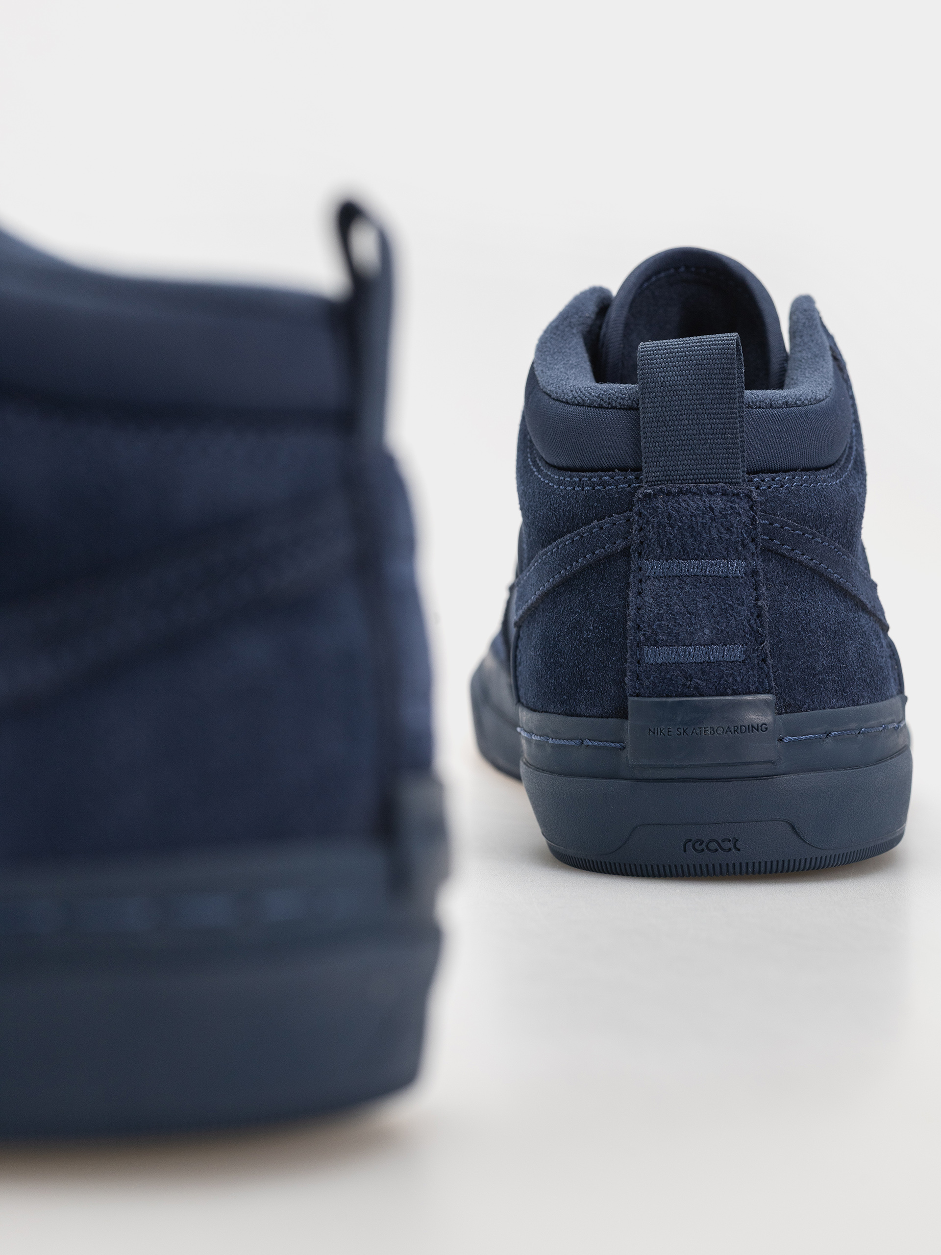 Pantofi Nike SB React Leo (navy/navy navy)