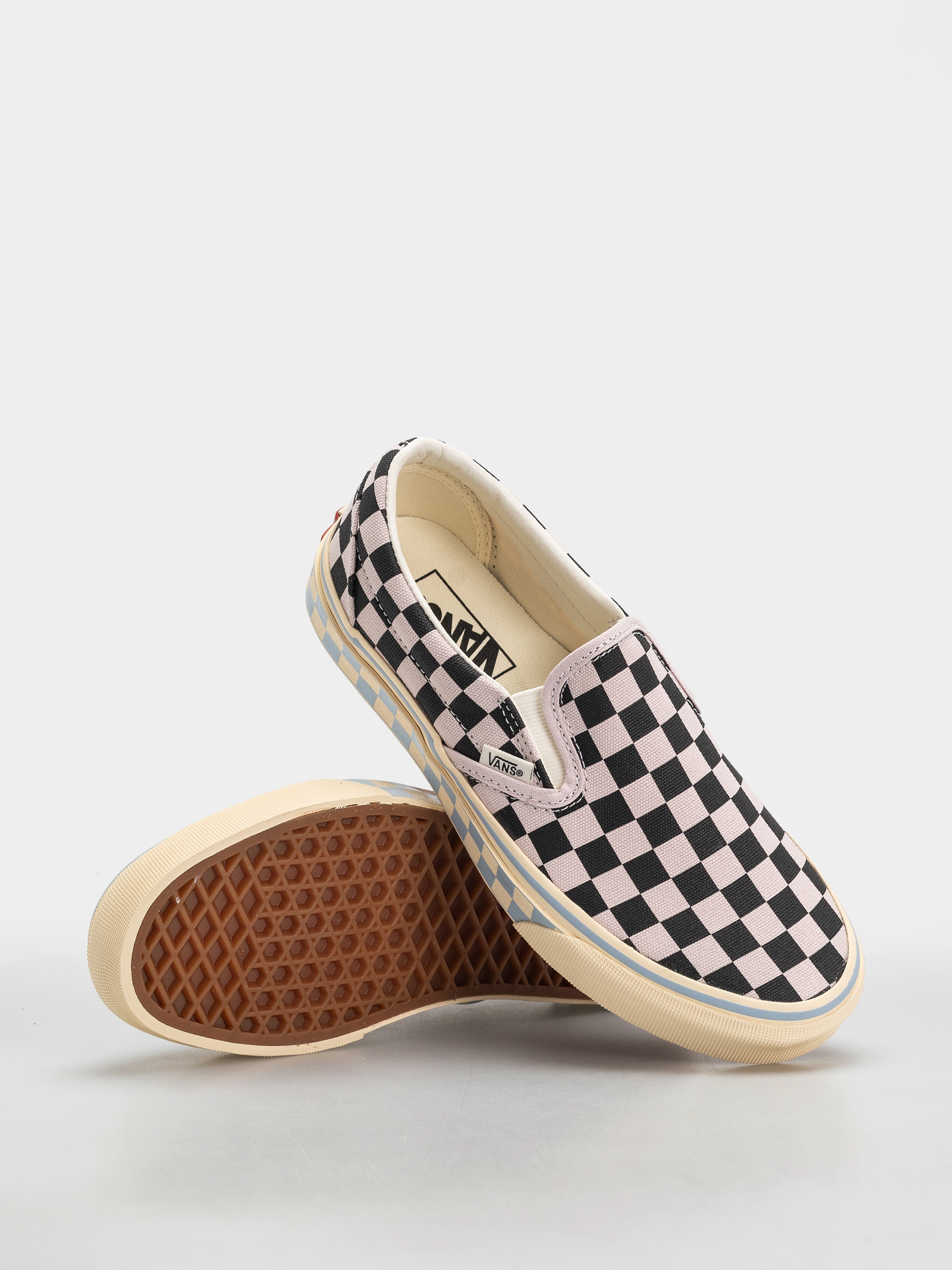 Pantofi Vans Classic Slip On (pale petal pink)