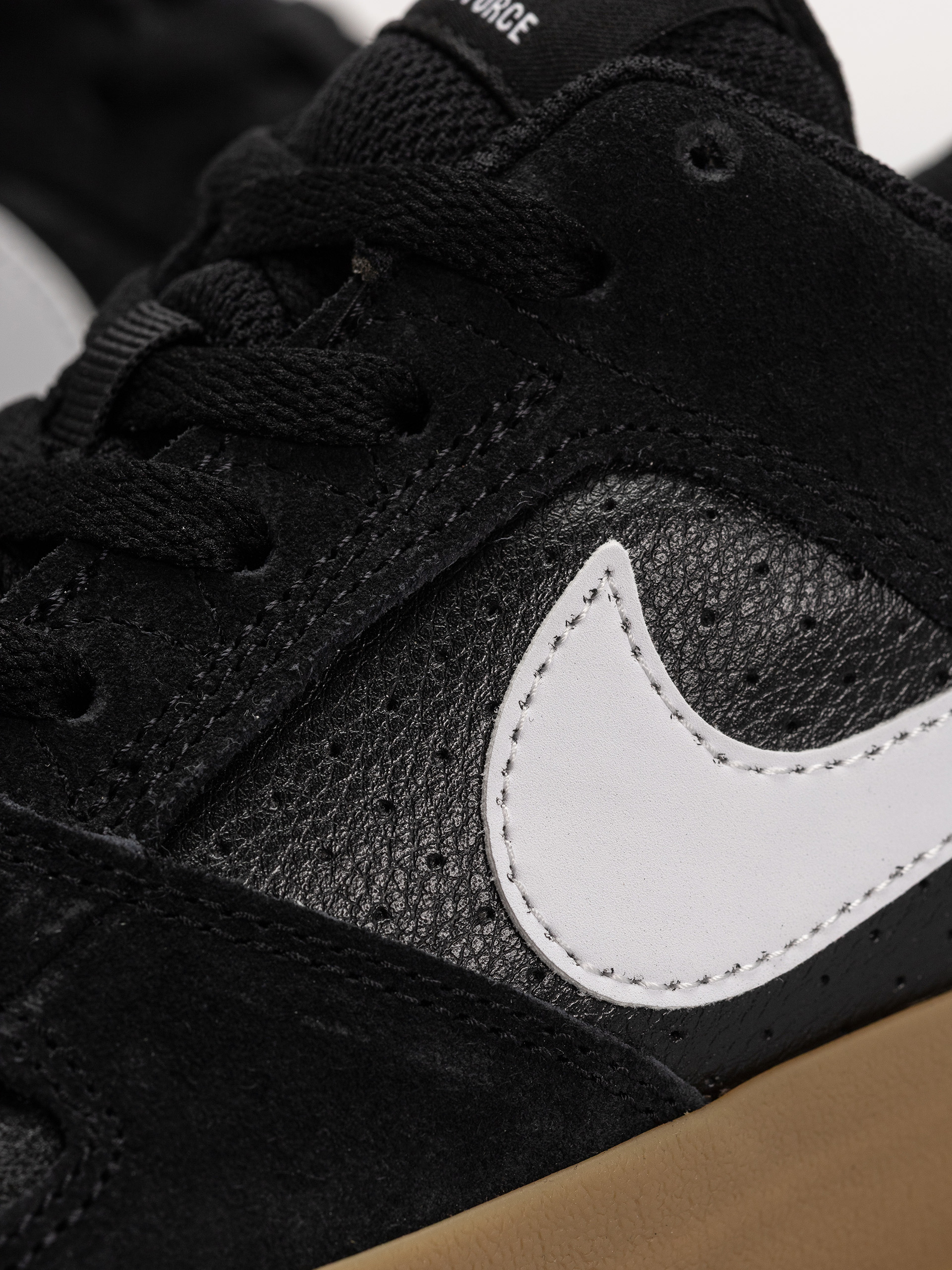 Pantofi Nike SB Sb Delta Force Vulc (black/white gum light brown dark grey)