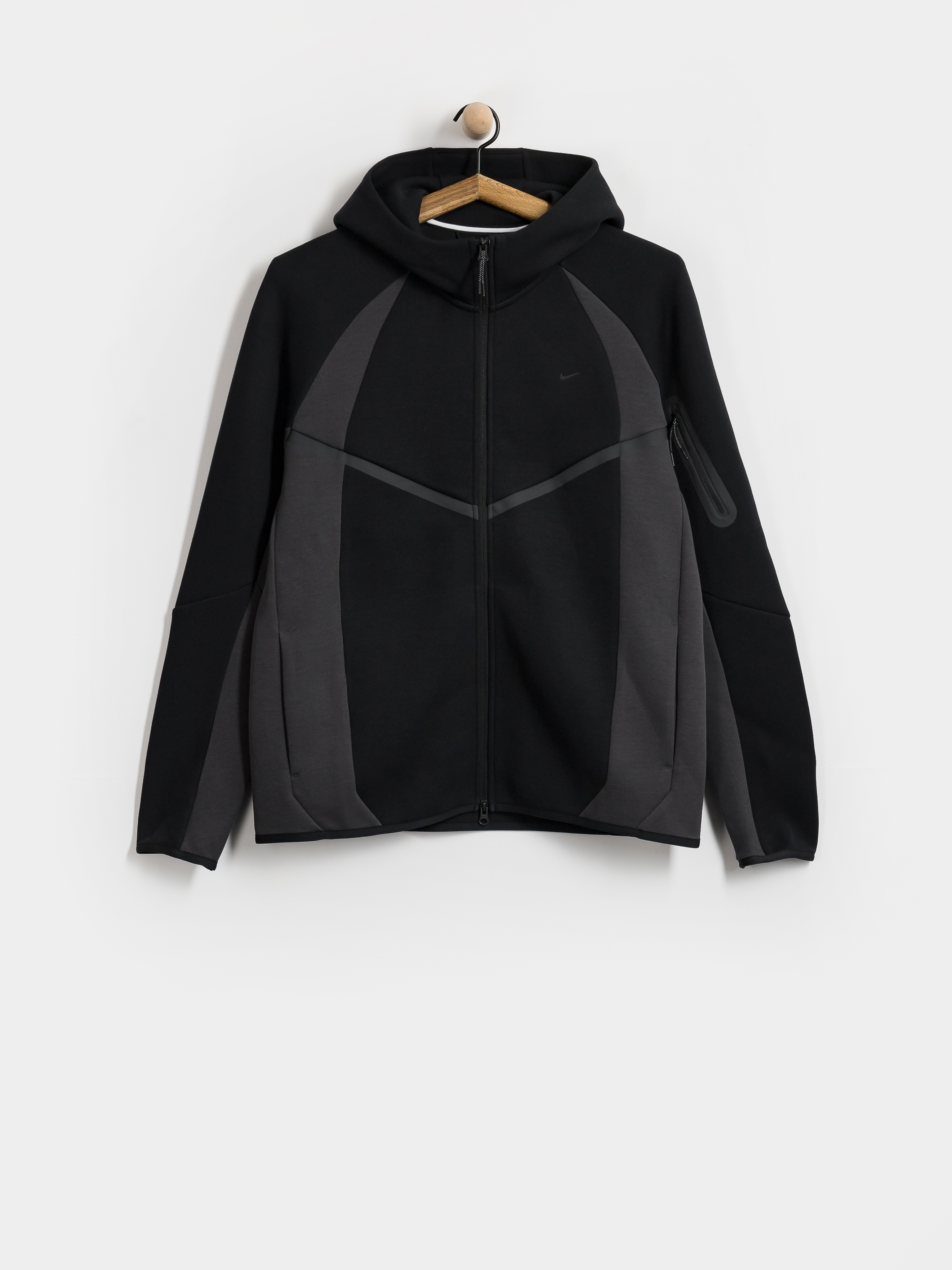 Geacă Nike SB Nike Tech Wind (black/anthracite/black)