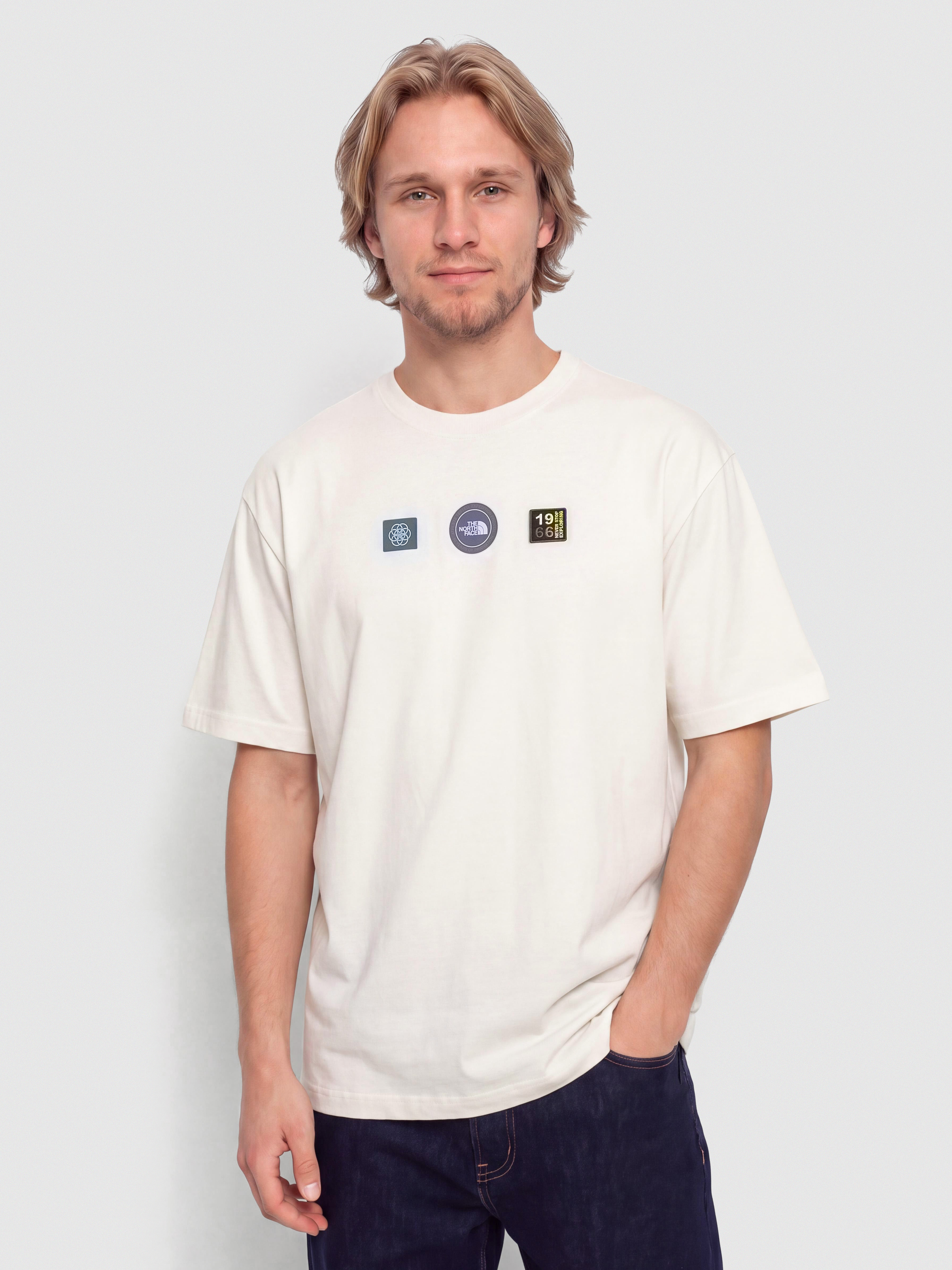 Tricou The North Face Explorer Badges Relaxed (white dune)