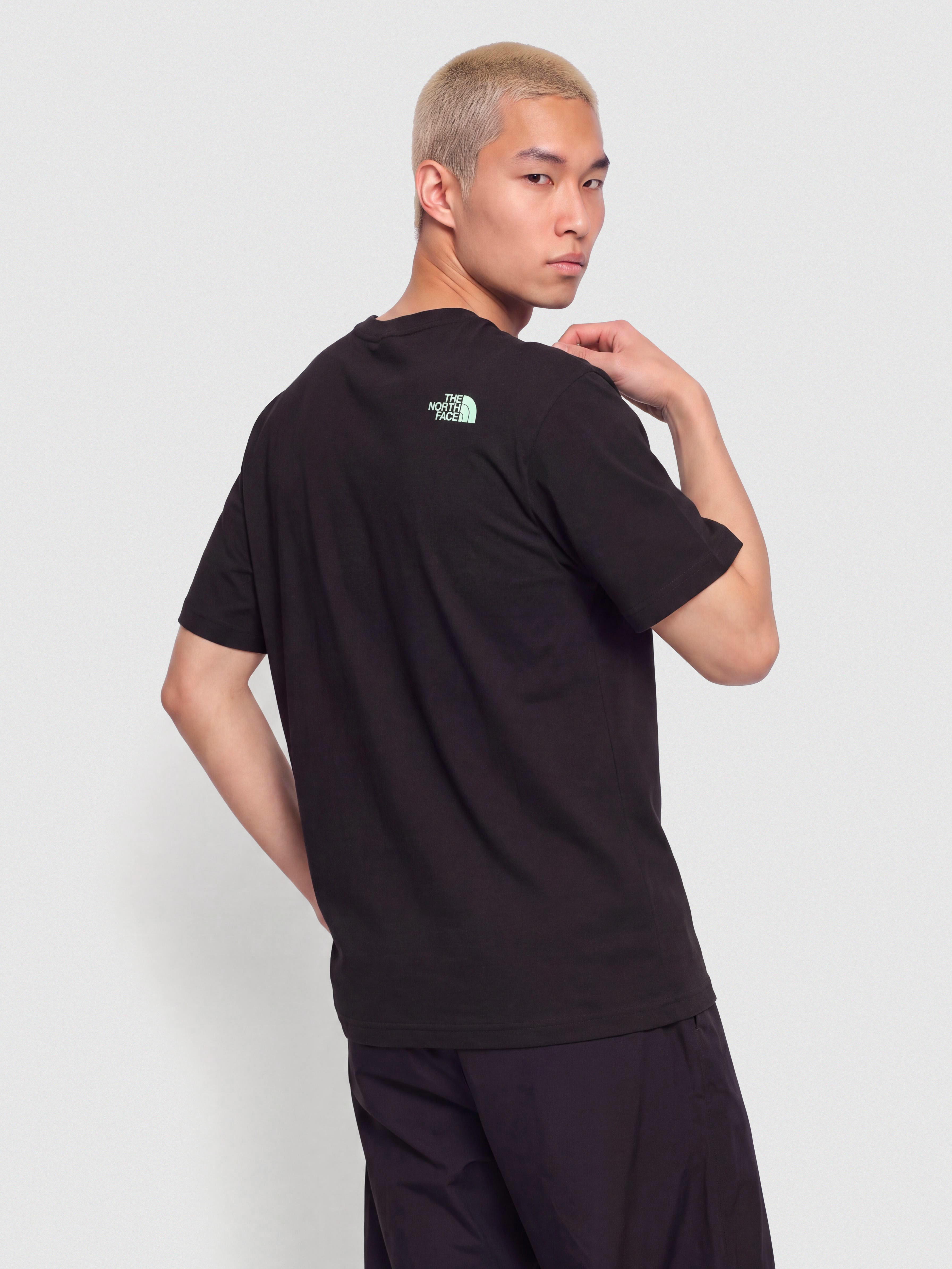 Tricou The North Face Mountain Play Relaxed