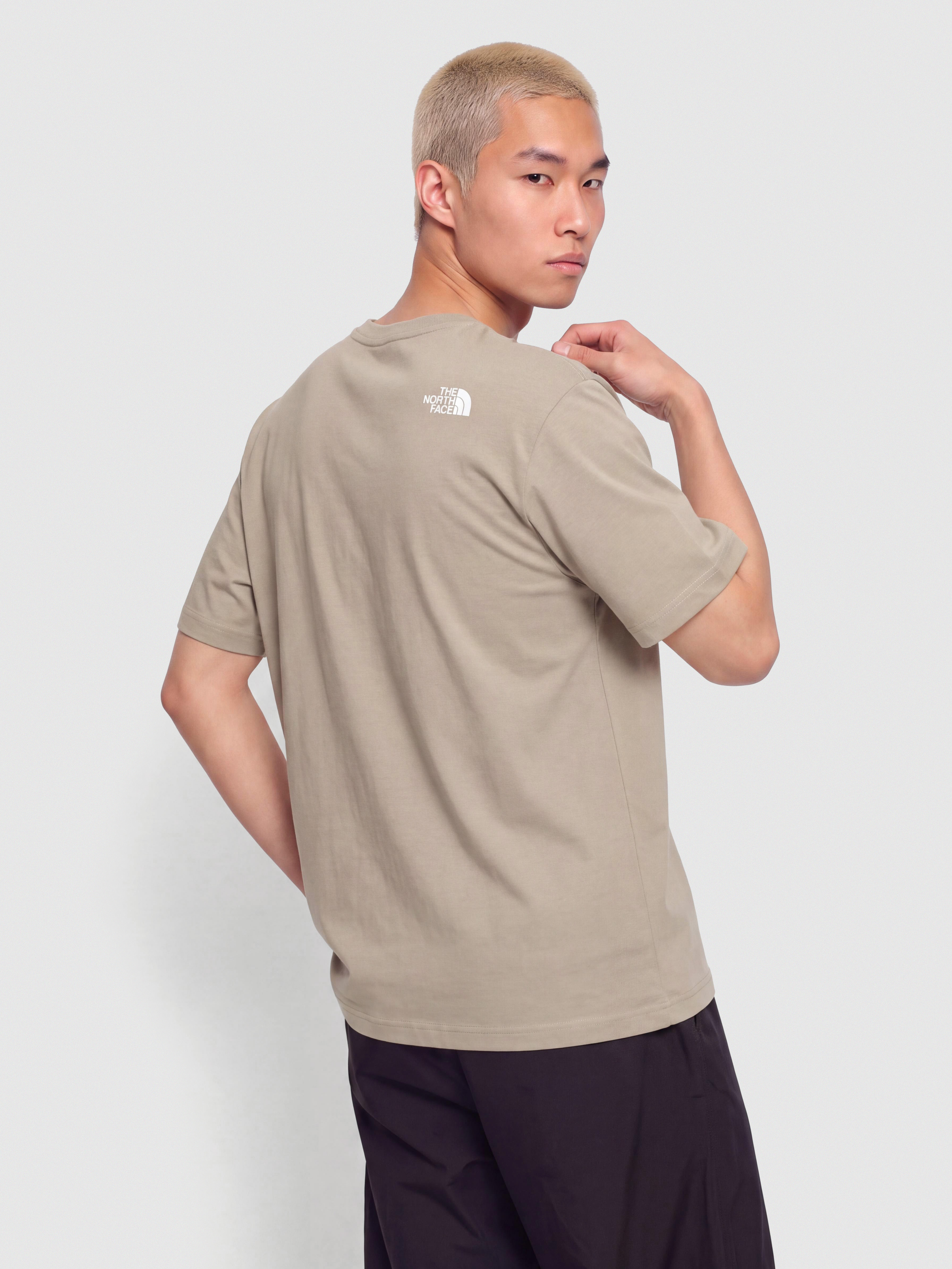 Tricou The North Face Mountain Logo Relaxed