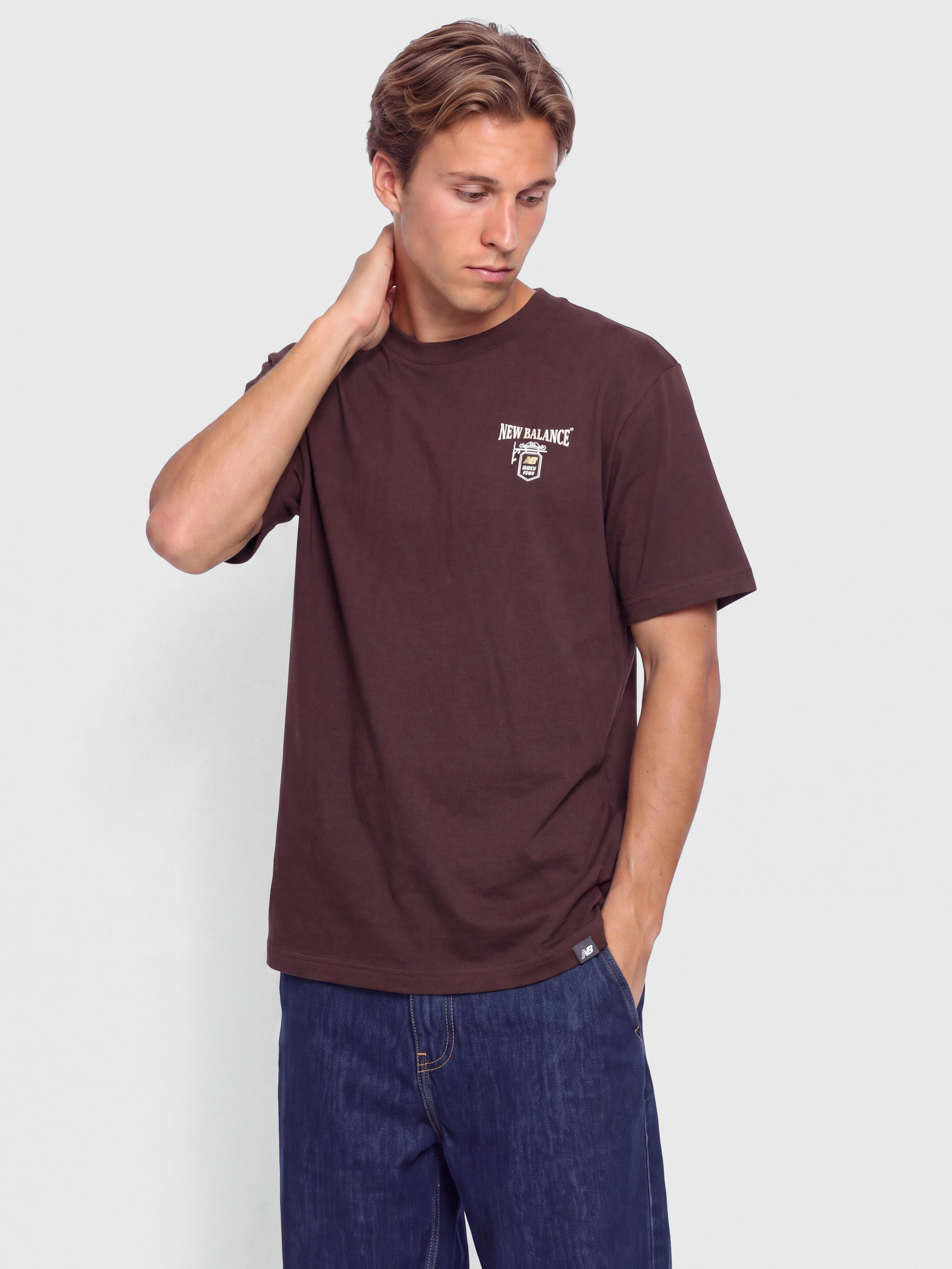 Tricou New Balance Grab a Bite London (cherry leather)
