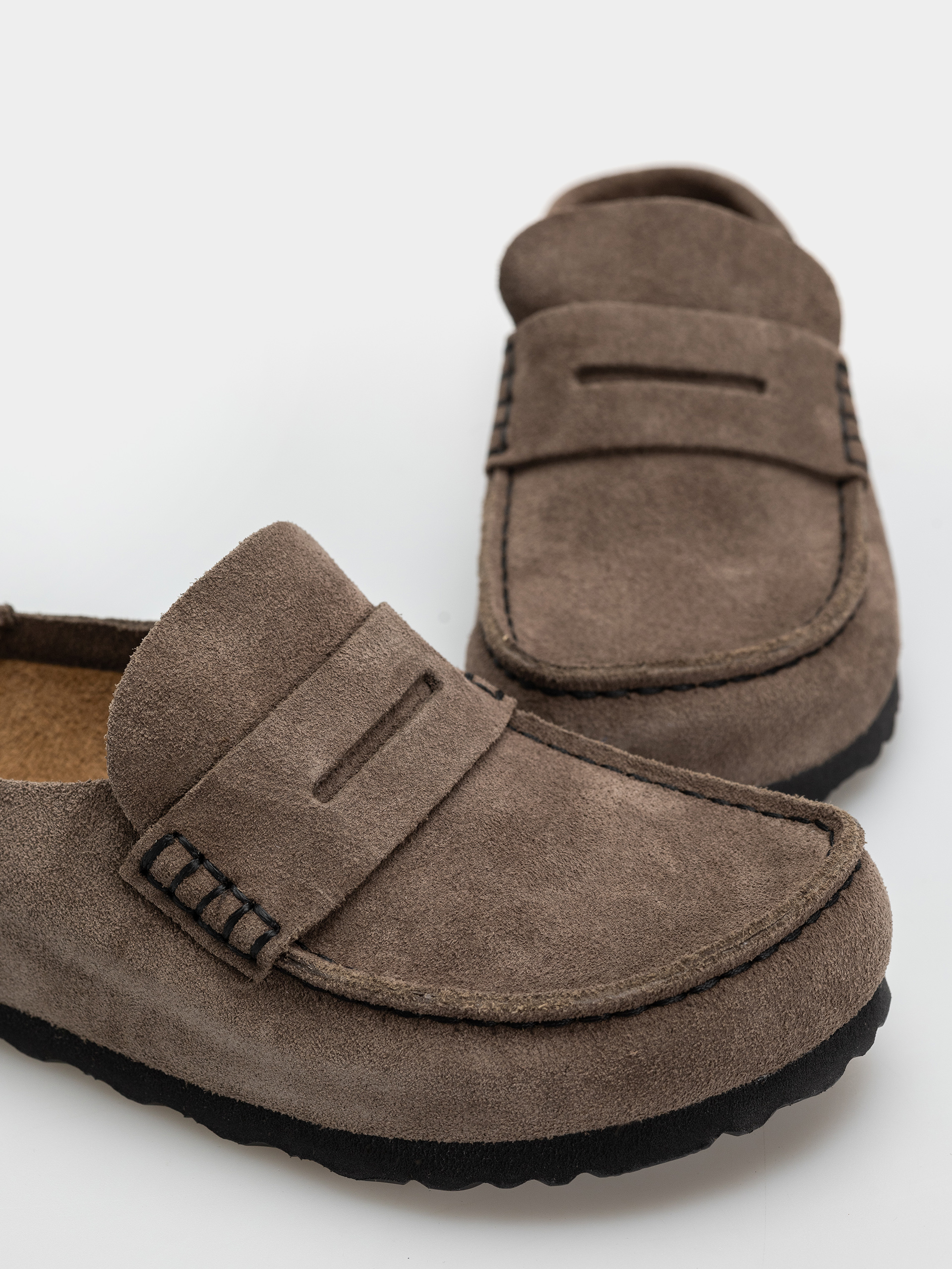 Șlapi Birkenstock Naples Wrapped Suede Leather Narrow (concrete gray)